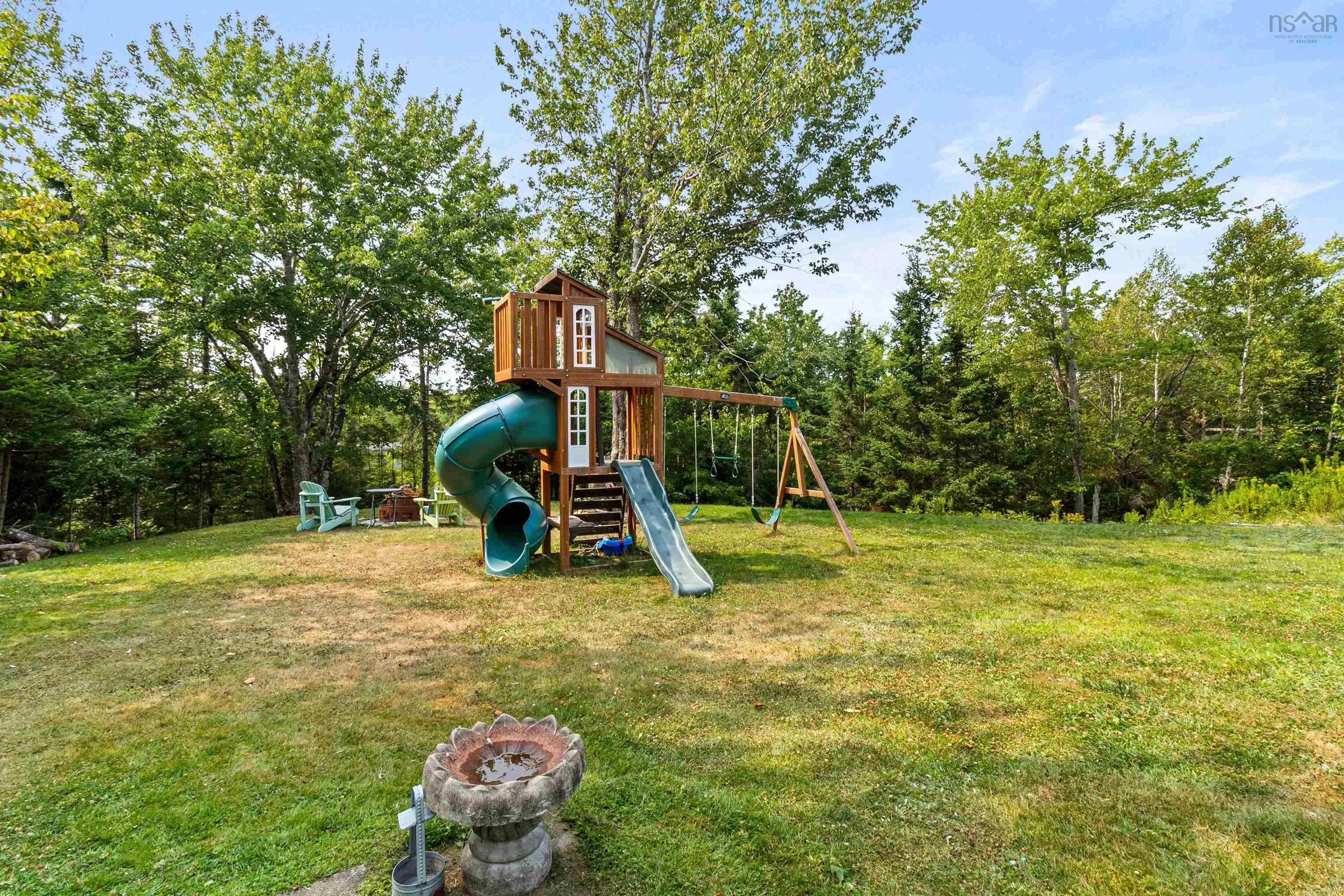 80 Tudor Lane, Stillwater Lake, NS B3Z 4J1, 3 Bedrooms Bedrooms, ,4 BathroomsBathrooms,Residential,For Sale,Tudor,202520640