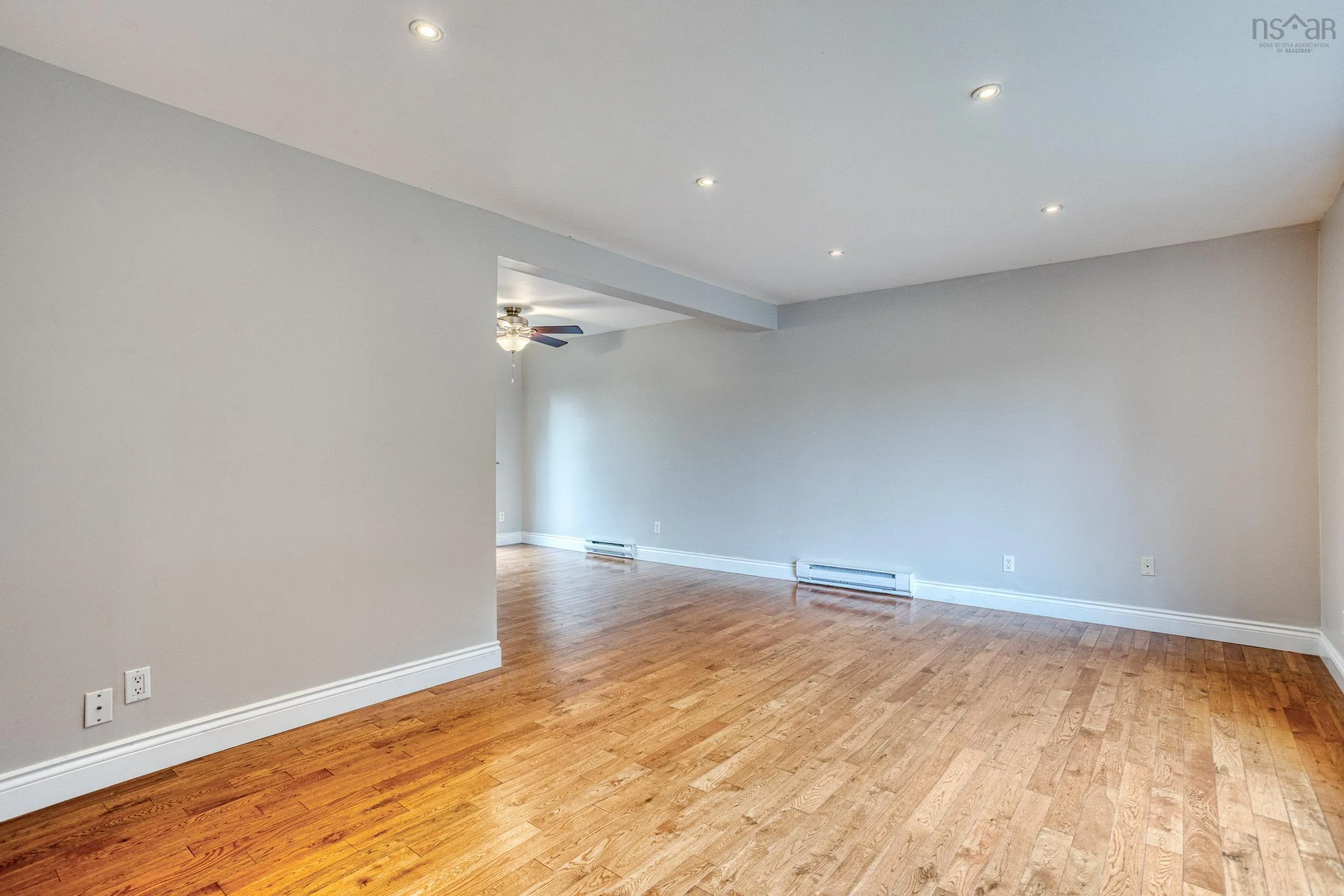105 Smokey Drive, Lower Sackville, NS B4C 3B5, 4 Bedrooms Bedrooms, ,Residential Income,For Sale,Smokey,202523398