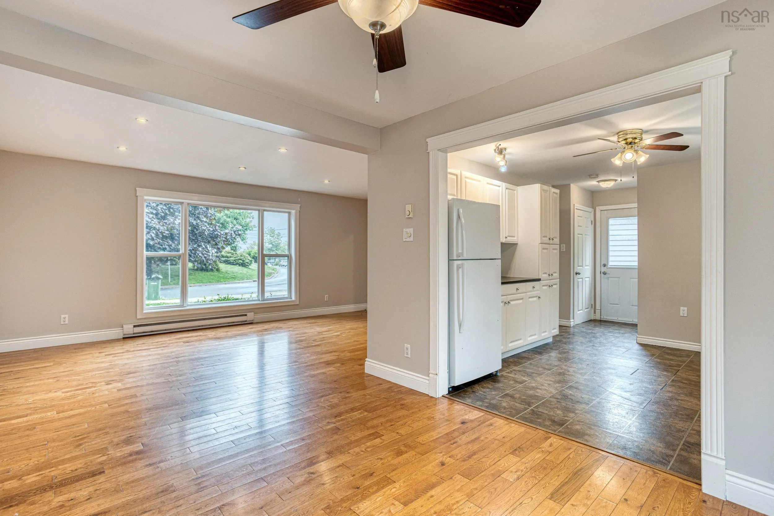 105 Smokey Drive, Lower Sackville, NS B4C 3B5, 4 Bedrooms Bedrooms, ,Residential Income,For Sale,Smokey,202523398