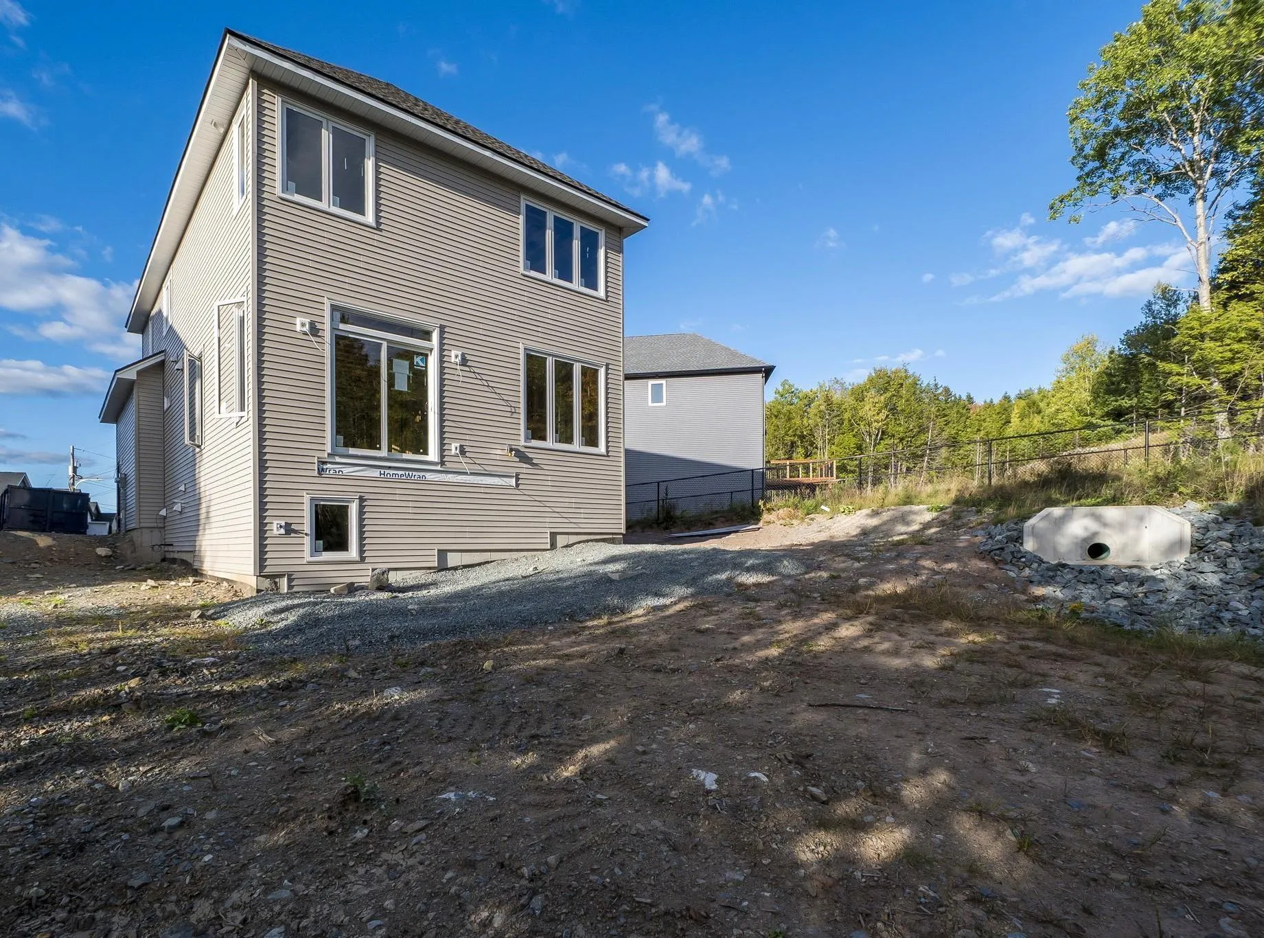 94 Pearlgarden Close, Dartmouth, NS B2X 0C2, 4 Bedrooms Bedrooms, ,4 BathroomsBathrooms,Residential,For Sale,Pearlgarden,202524980