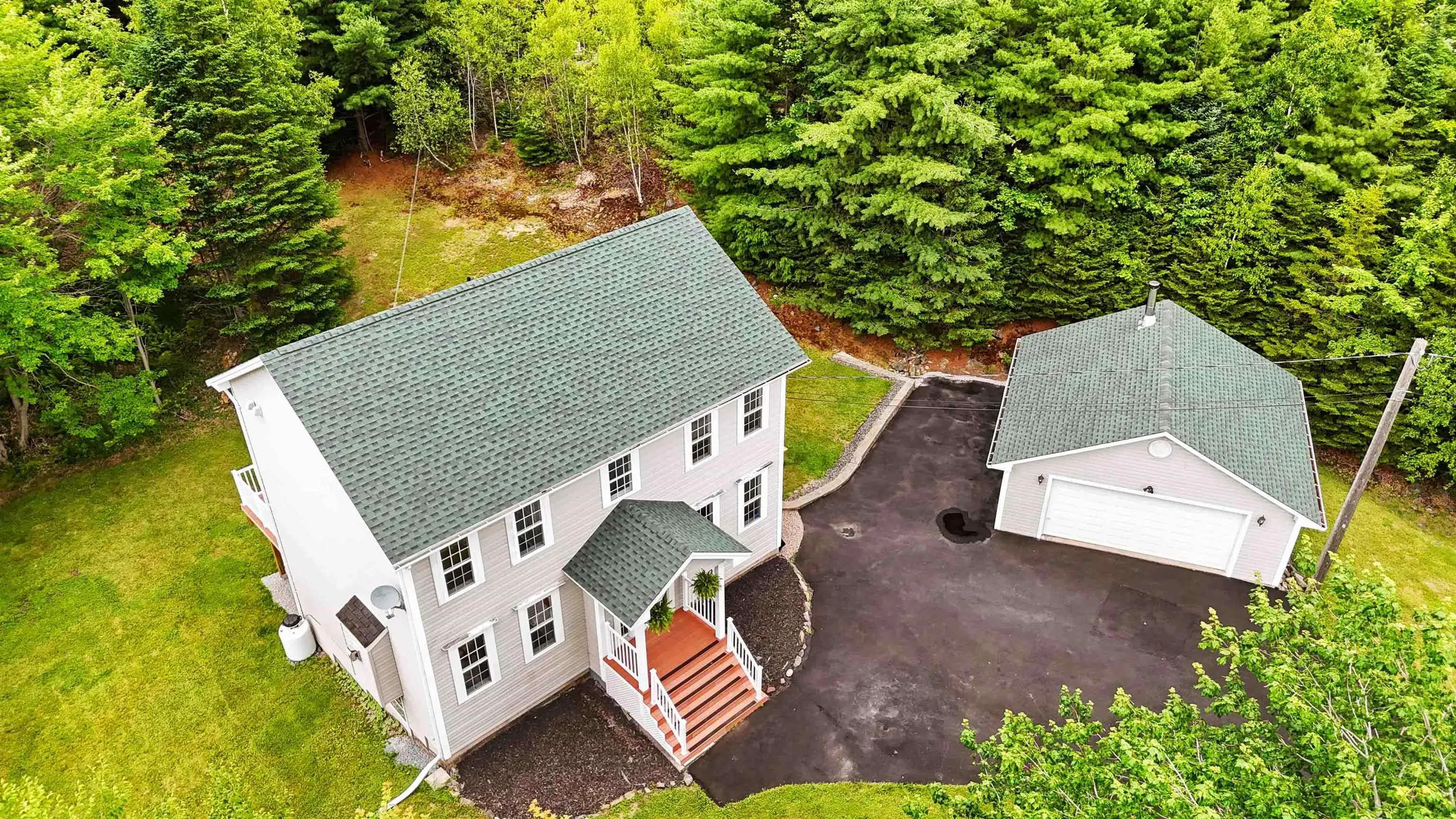 90 Shannonvale Court, Hammonds Plains, NS B4B 1Y5, 4 Bedrooms Bedrooms, ,4 BathroomsBathrooms,Residential,For Sale,Shannonvale,202518170