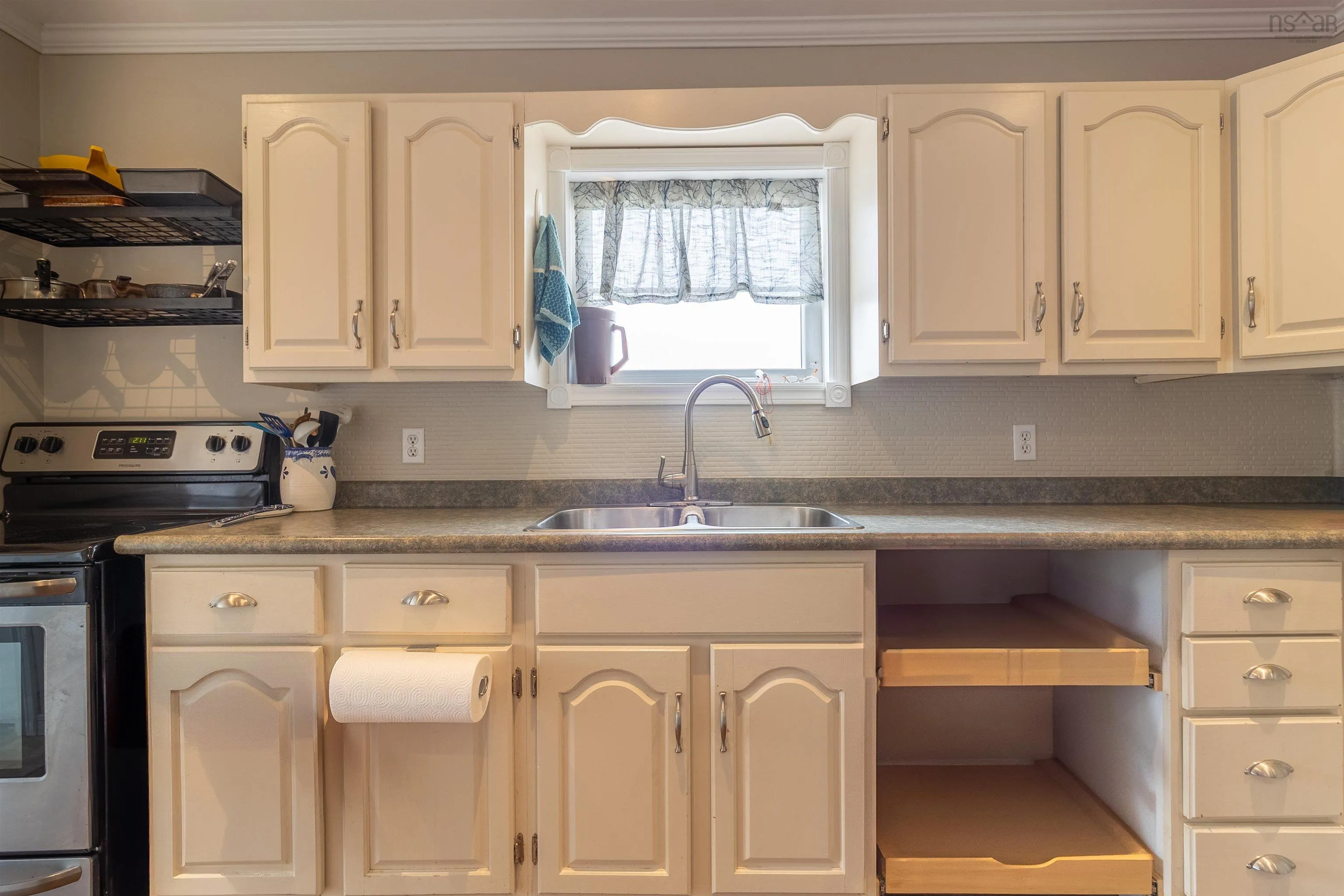 113 Bear Point Road, Bear Point, NS B0W 3B0, 3 Bedrooms Bedrooms, ,2 BathroomsBathrooms,Residential,For Sale,Bear Point,202519268