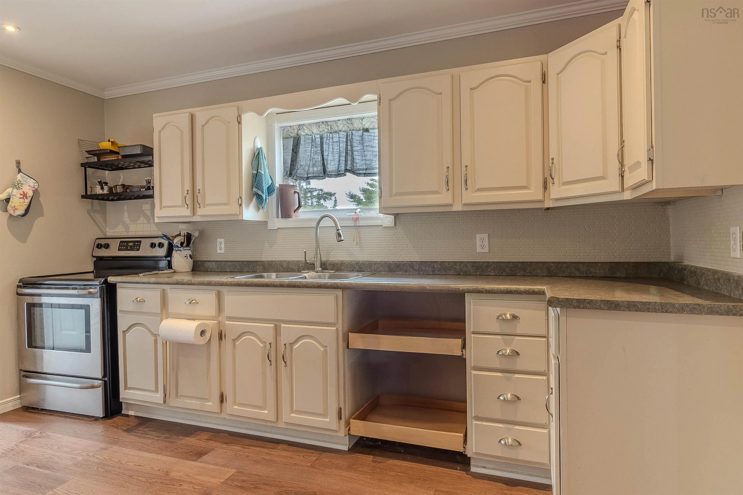 113 Bear Point Road, Bear Point, NS B0W 3B0, 3 Bedrooms Bedrooms, ,2 BathroomsBathrooms,Residential,For Sale,Bear Point,202519268