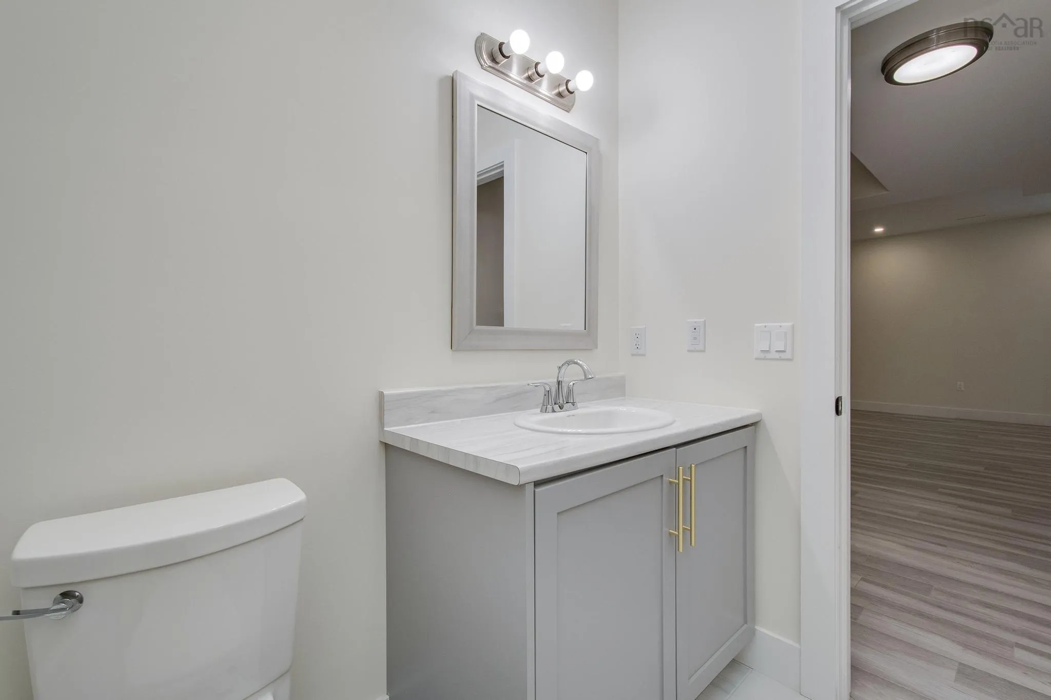 120 Olive Avenue, Bedford Ns B4b 0l2, 4 Bedrooms Bedrooms, ,4 BathroomsBathrooms,Residential,For Sale,Olive,202510793
