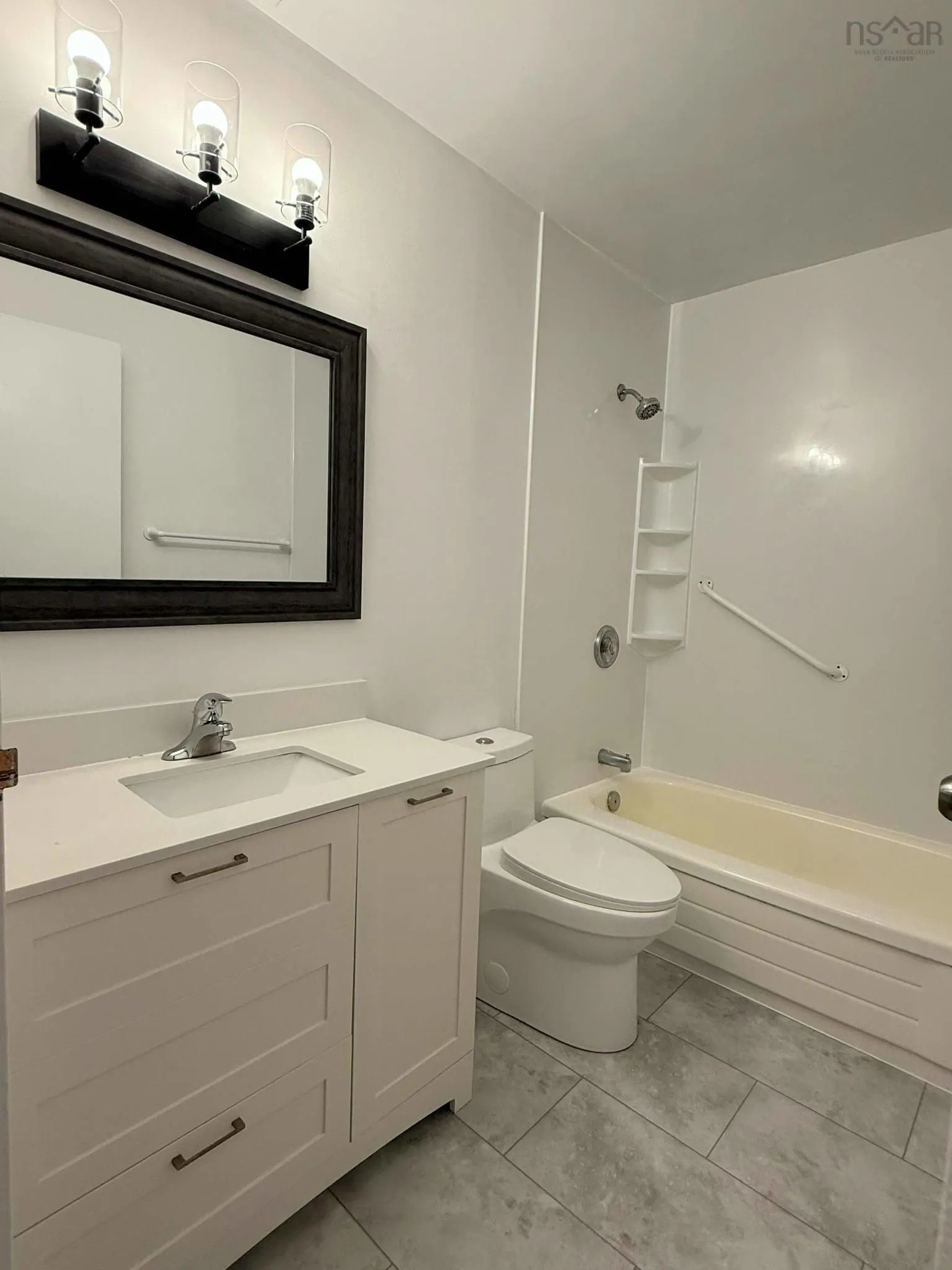 302-5561 Heatherwood Court, Halifax Regional Municipality, NS B3K 5N7, 3 Bedrooms Bedrooms, ,2 BathroomsBathrooms,Residential,For Sale,Heatherwood,202518219