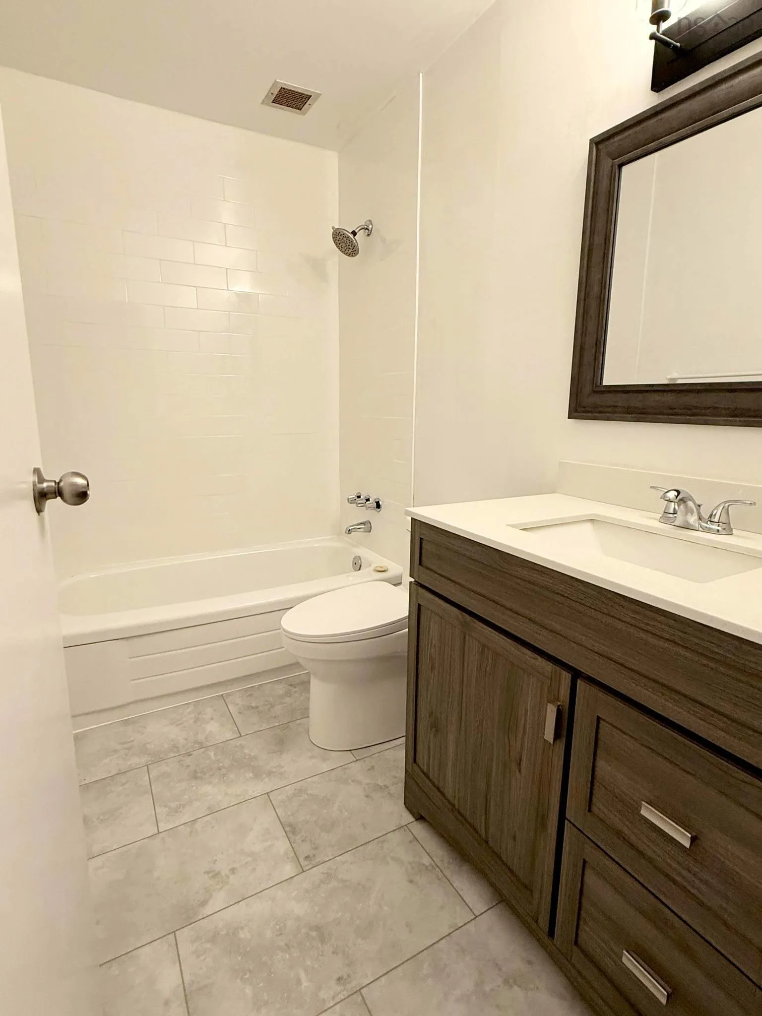 302-5561 Heatherwood Court, Halifax Regional Municipality, NS B3K 5N7, 3 Bedrooms Bedrooms, ,2 BathroomsBathrooms,Residential,For Sale,Heatherwood,202518219