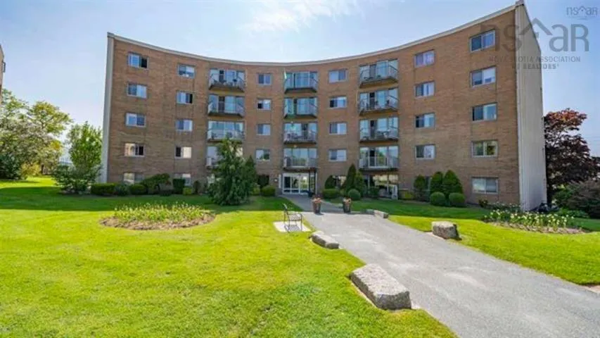 302-5561 Heatherwood Court, Halifax Regional Municipality, NS B3K 5N7, 3 Bedrooms Bedrooms, ,2 BathroomsBathrooms,Residential,For Sale,Heatherwood,202518219