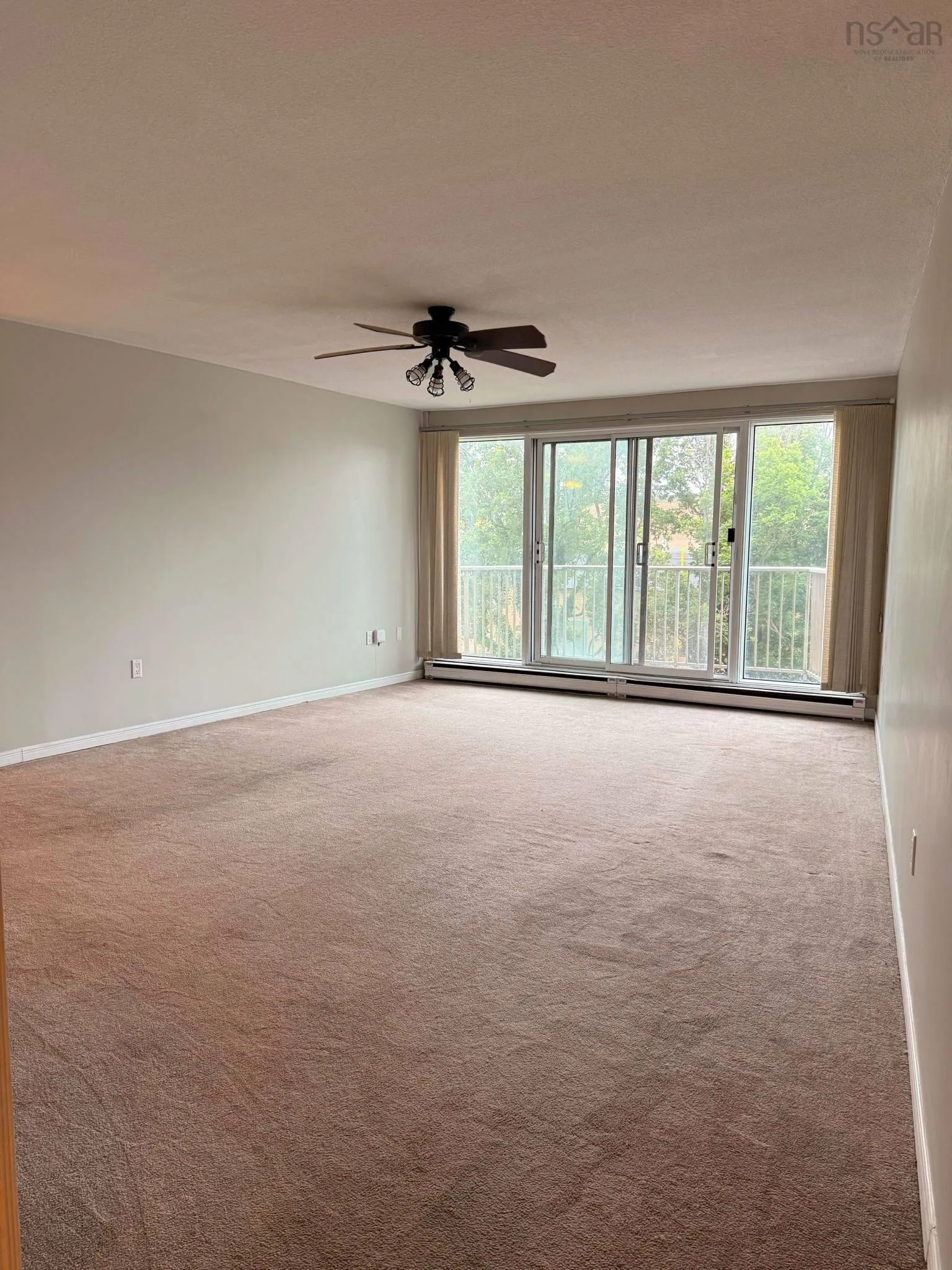 302-5561 Heatherwood Court, Halifax Regional Municipality, NS B3K 5N7, 3 Bedrooms Bedrooms, ,2 BathroomsBathrooms,Residential,For Sale,Heatherwood,202518219