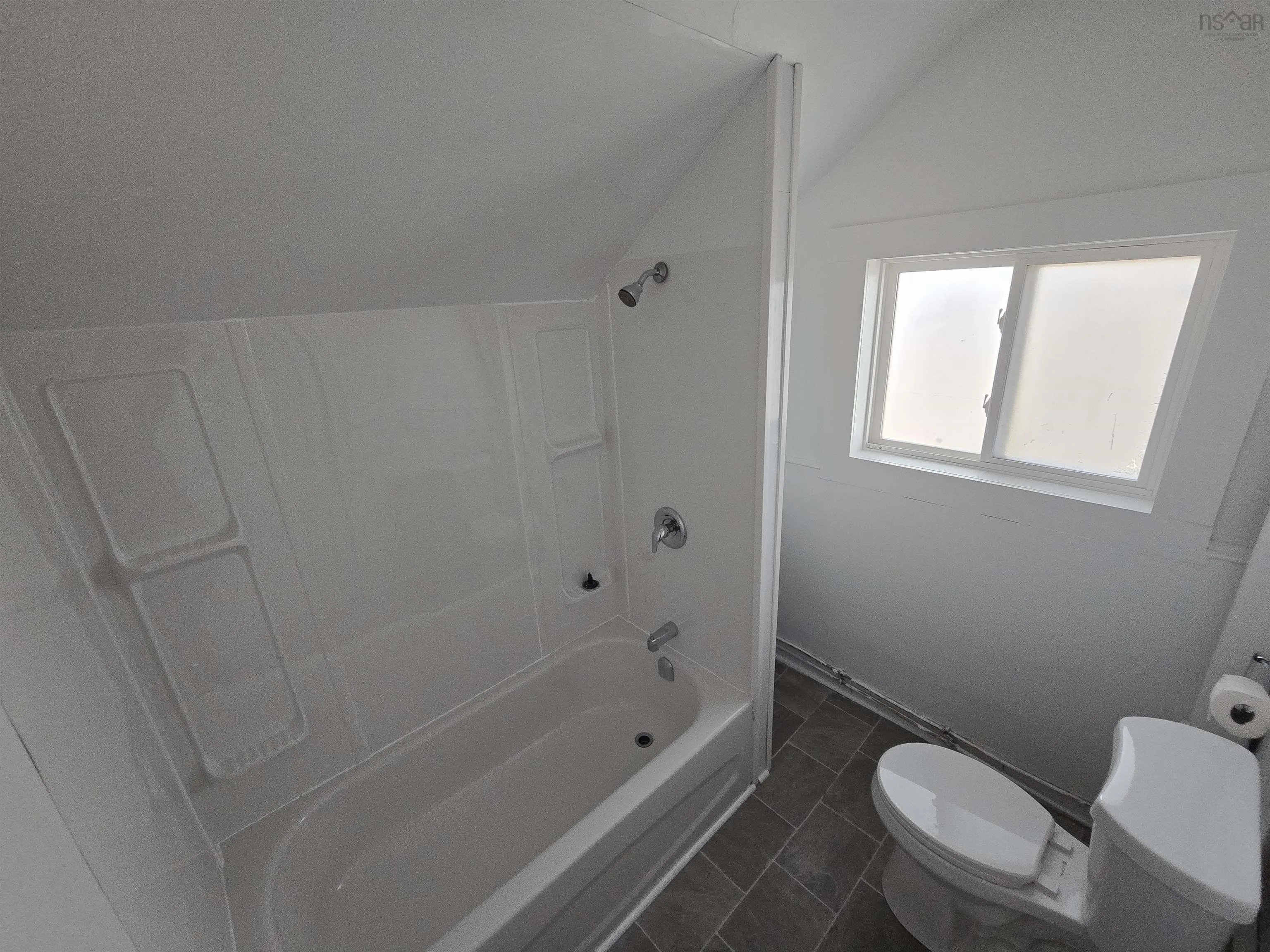 31 Forbes Court, Sydney, NS B1P 5Y4, 4 Bedrooms Bedrooms, ,2 BathroomsBathrooms,Residential,For Sale,Forbes Court,202523488