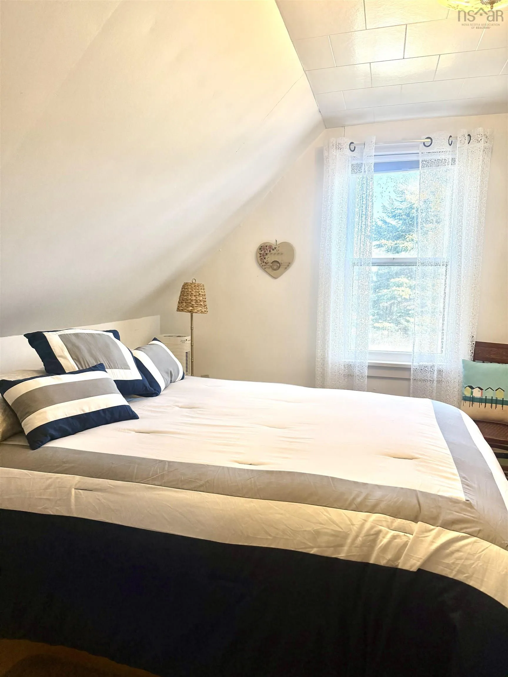 96 East Side Bickerton Road, Port Bickerton Ns B0j 1a0, 3 Bedrooms Bedrooms, ,2 BathroomsBathrooms,Residential,For Sale,East Side Bickerton,202506626