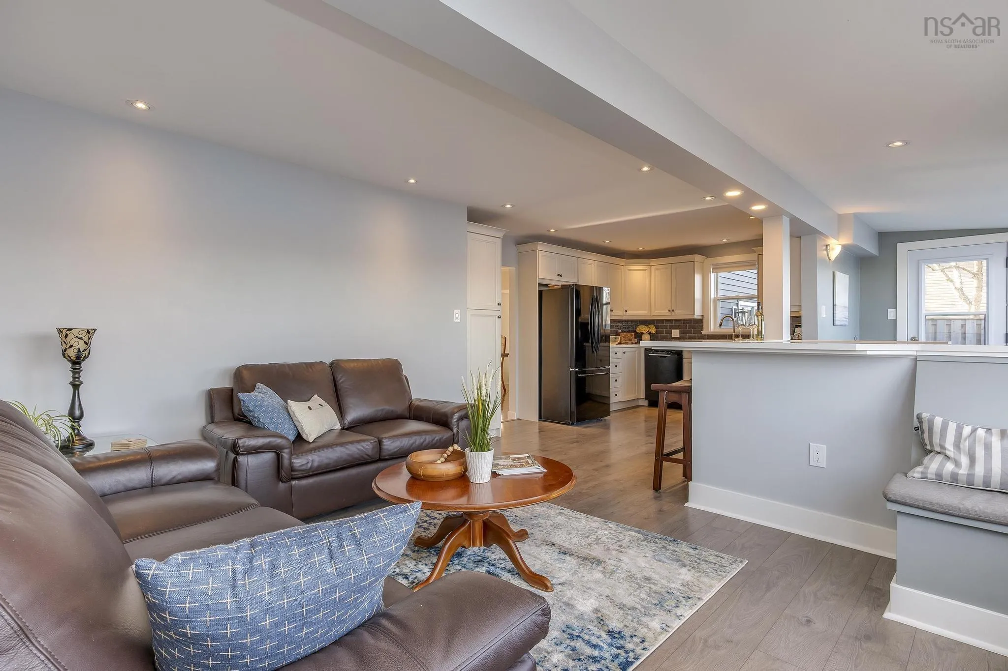 395 Waverley Road, Dartmouth Ns B2x 2e7, 4 Bedrooms Bedrooms, ,3 BathroomsBathrooms,Residential,For Sale,Waverley,202508182