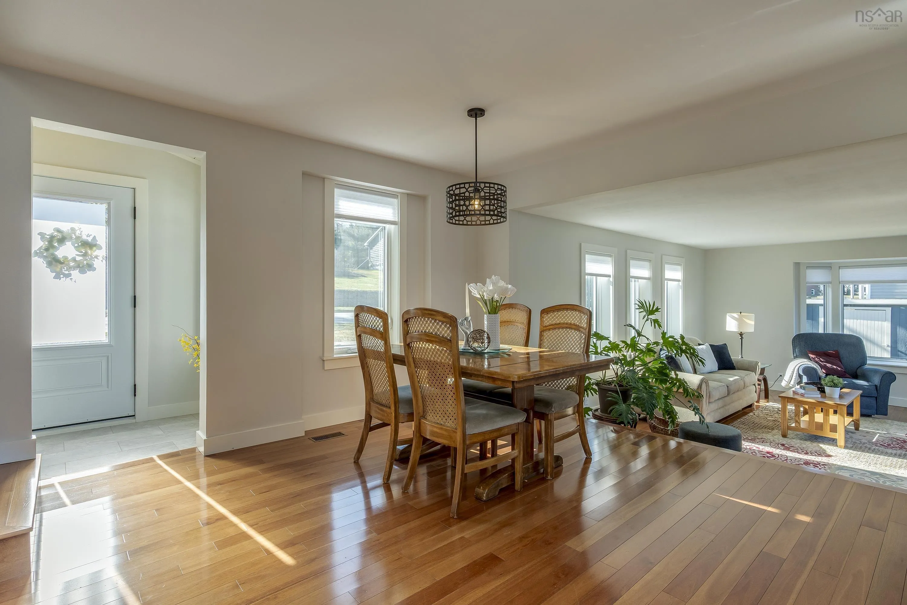 395 Waverley Road, Dartmouth Ns B2x 2e7, 4 Bedrooms Bedrooms, ,3 BathroomsBathrooms,Residential,For Sale,Waverley,202508182