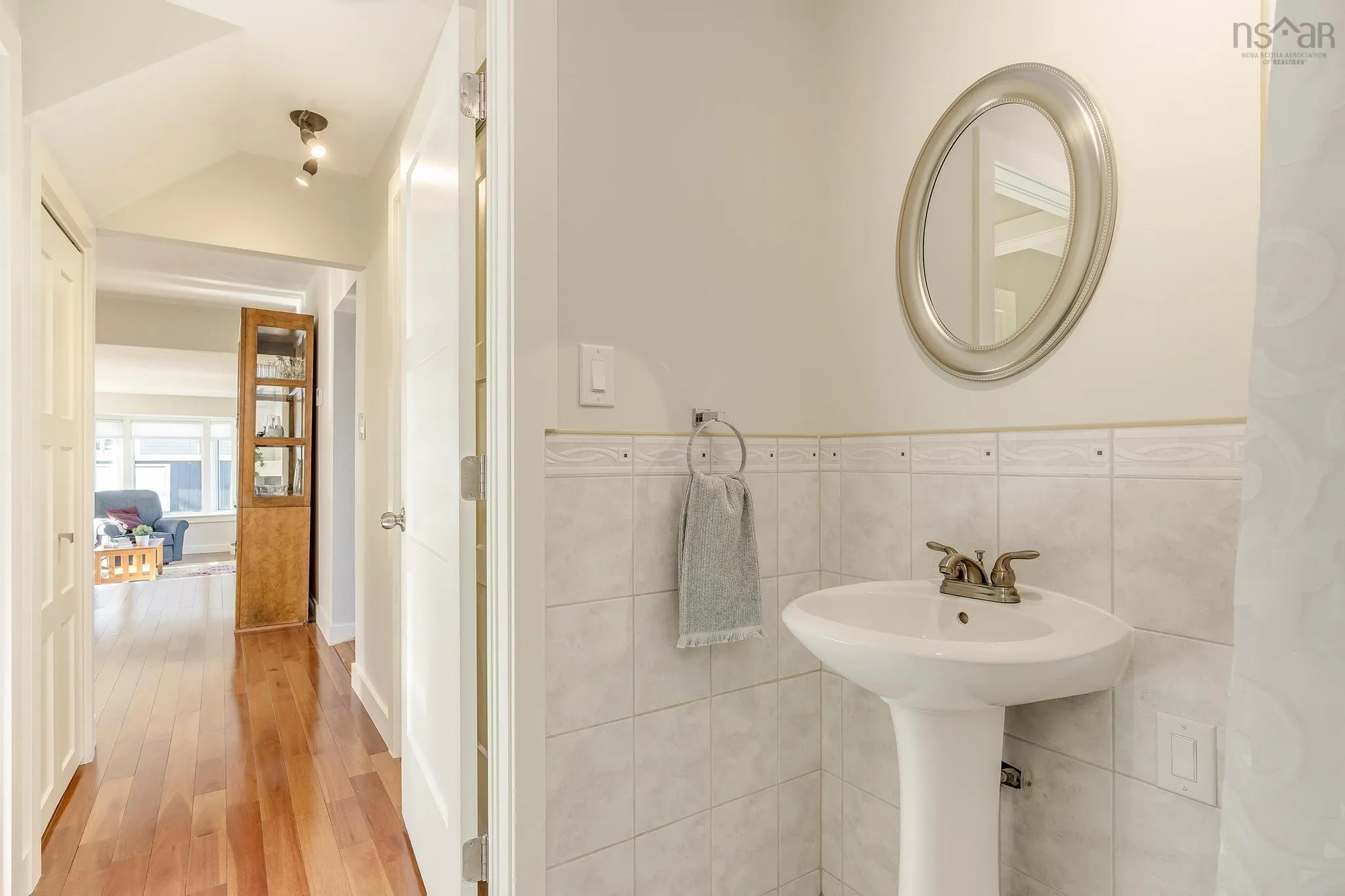 395 Waverley Road, Dartmouth Ns B2x 2e7, 4 Bedrooms Bedrooms, ,3 BathroomsBathrooms,Residential,For Sale,Waverley,202508182