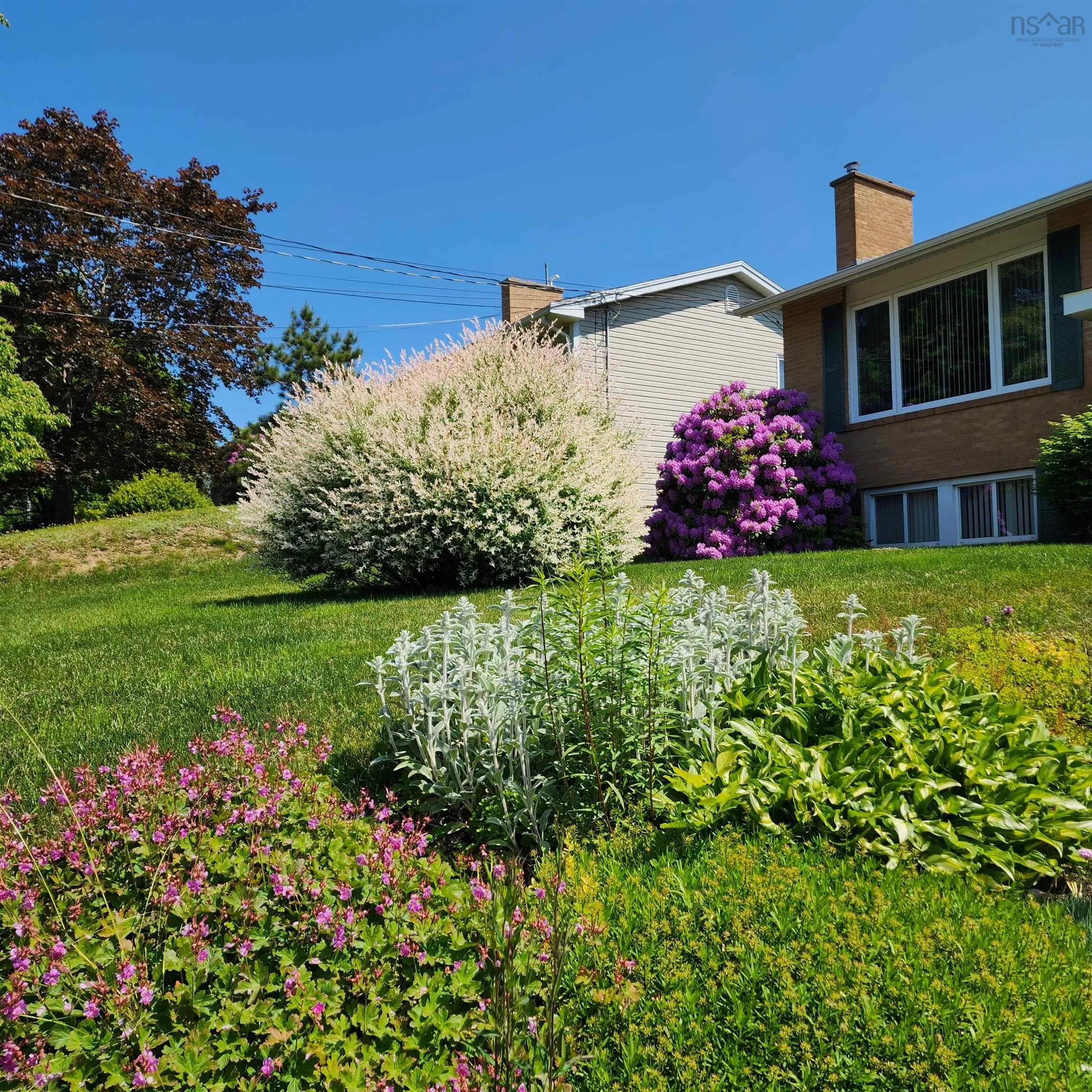 55 Oakmount Drive, Bedford, NS B4A 2W1, 4 Bedrooms Bedrooms, ,3 BathroomsBathrooms,Residential,For Sale,Oakmount,202522330