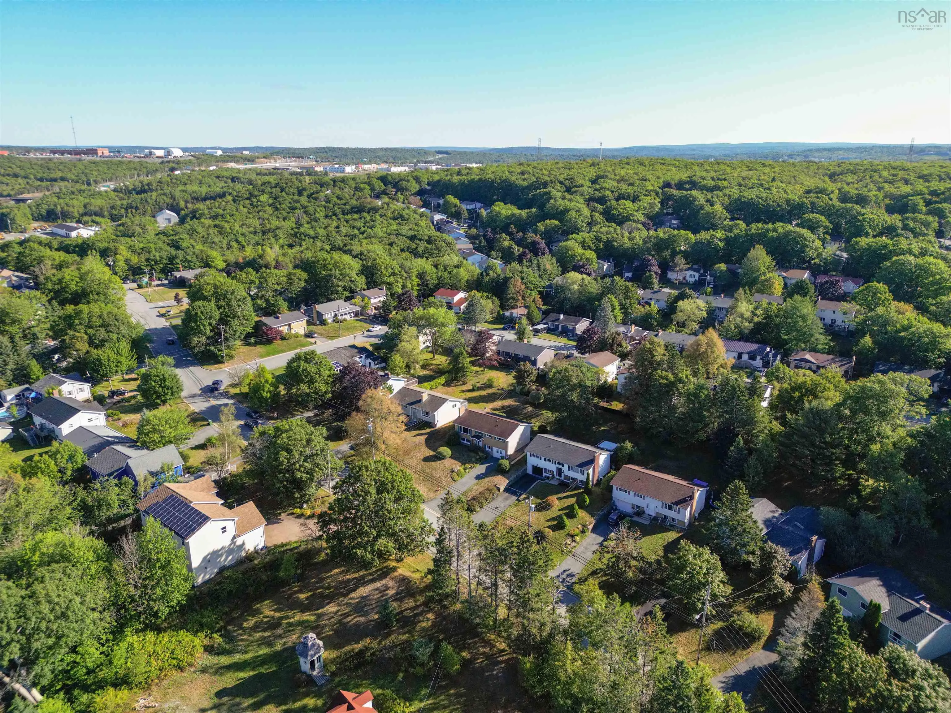 55 Oakmount Drive, Bedford, NS B4A 2W1, 4 Bedrooms Bedrooms, ,3 BathroomsBathrooms,Residential,For Sale,Oakmount,202522330