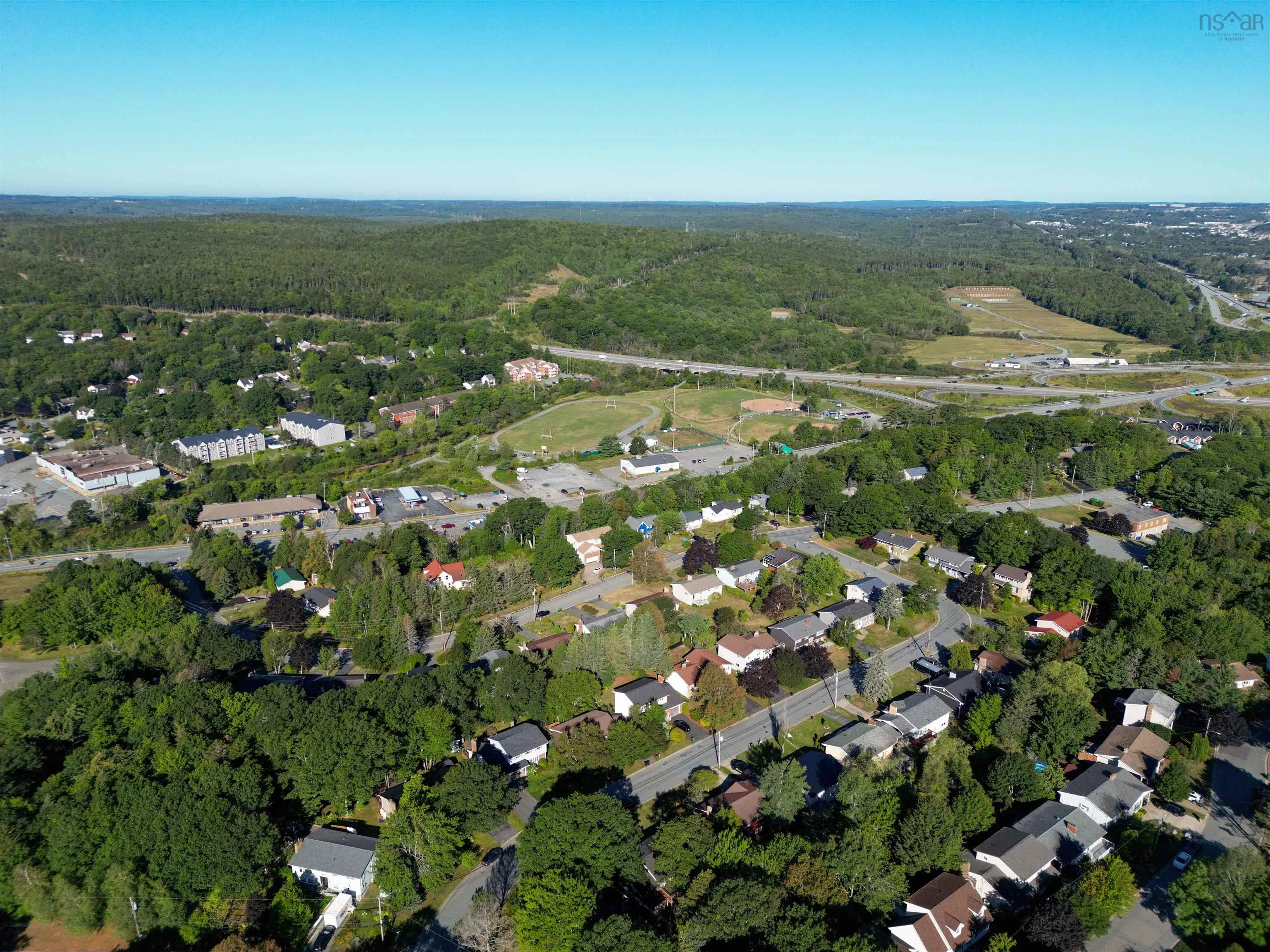 55 Oakmount Drive, Bedford, NS B4A 2W1, 4 Bedrooms Bedrooms, ,3 BathroomsBathrooms,Residential,For Sale,Oakmount,202522330