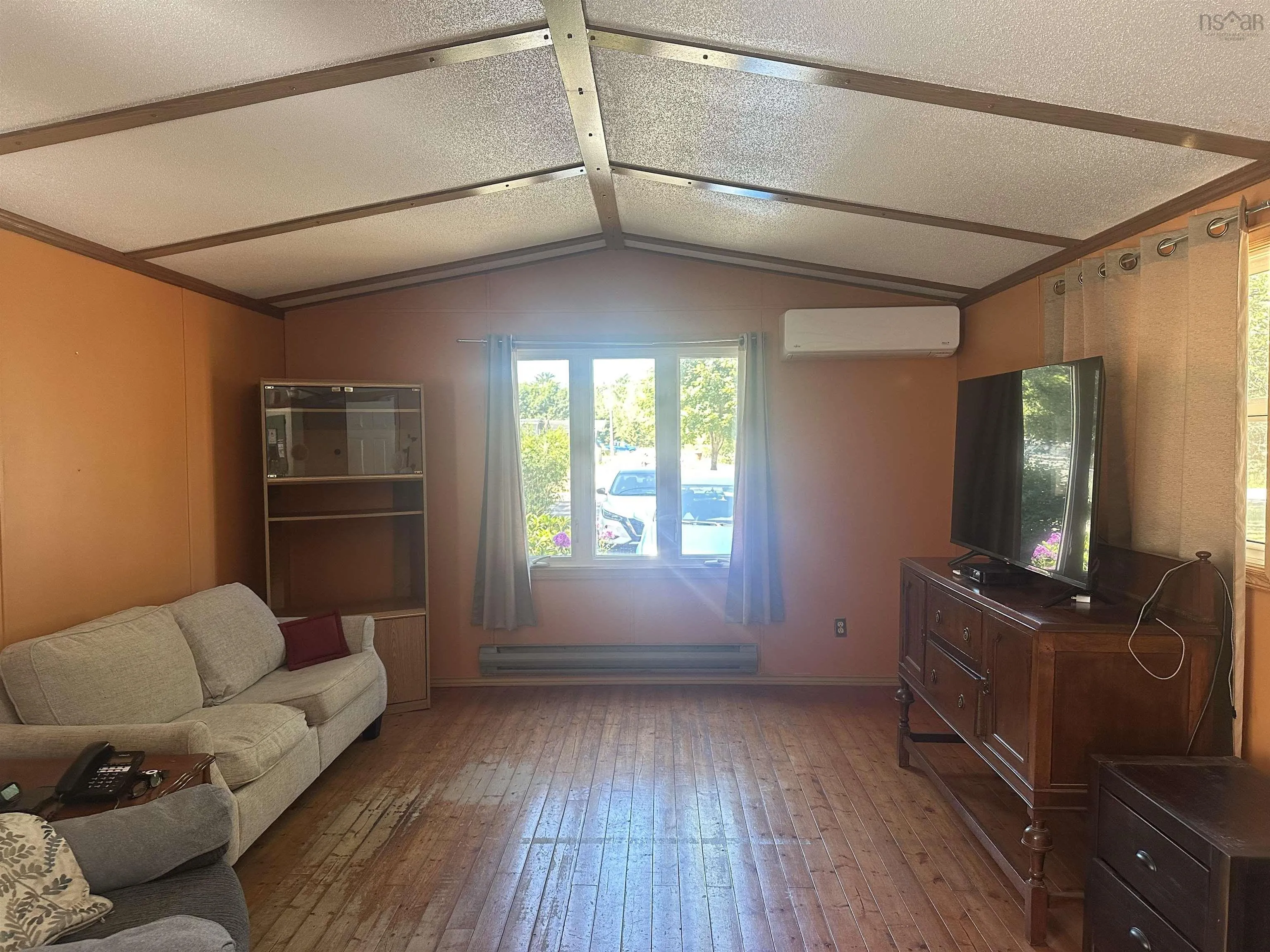 50 Burke Drive, Wilmot, NS B0P 1W0, 3 Bedrooms Bedrooms, ,1 BathroomBathrooms,Residential,For Sale,Burke,202521077