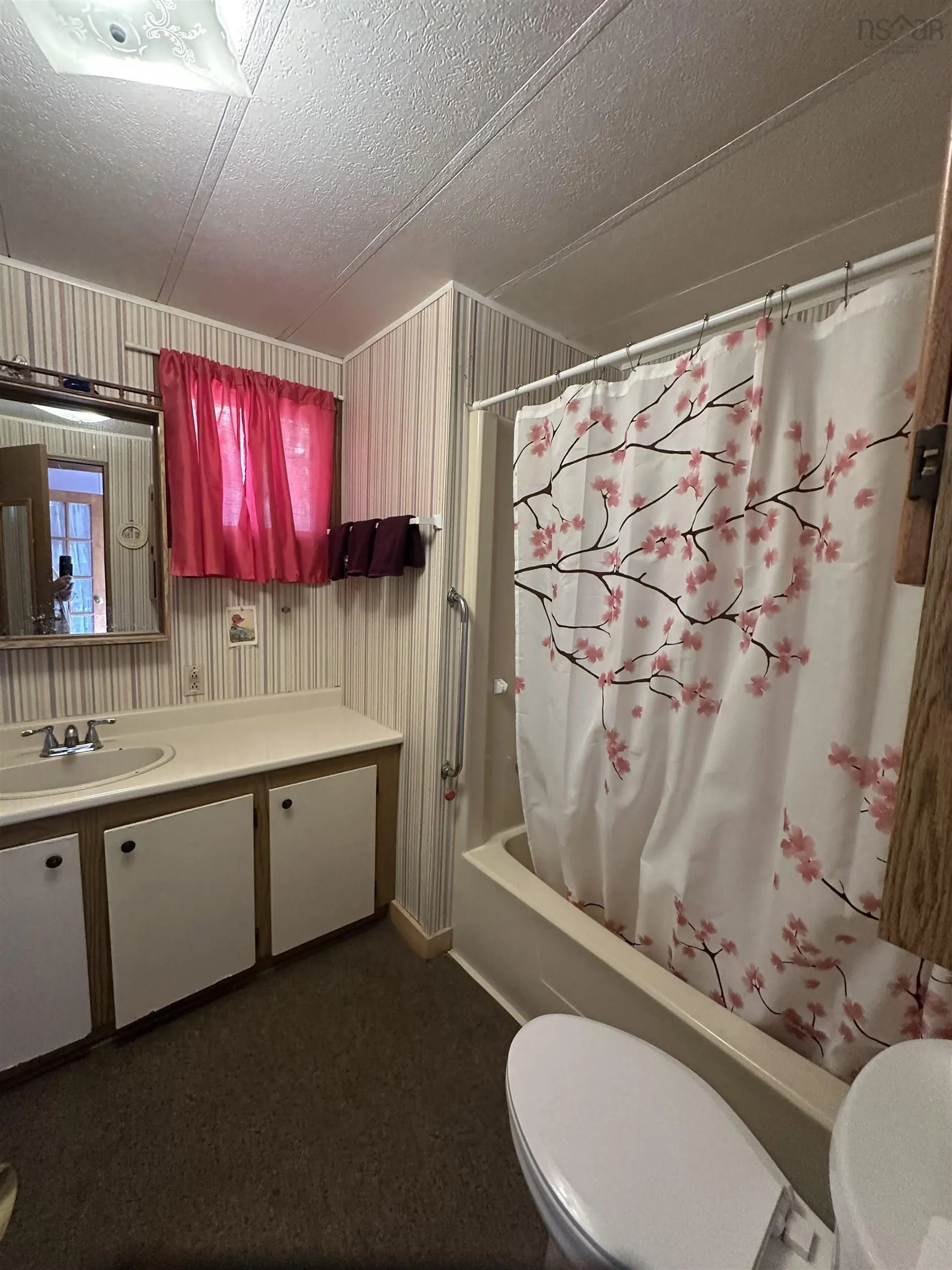 50 Burke Drive, Wilmot, NS B0P 1W0, 3 Bedrooms Bedrooms, ,1 BathroomBathrooms,Residential,For Sale,Burke,202521077