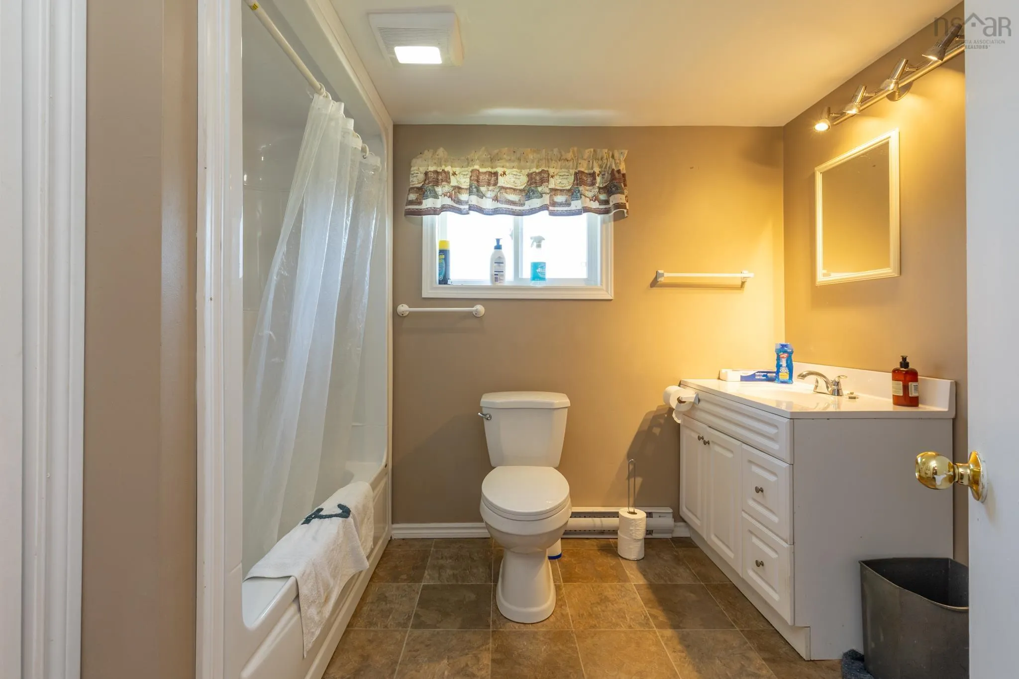 73 Overton Road, South Chegoggin, NS B5A 5G8, 2 Bedrooms Bedrooms, ,1 BathroomBathrooms,Residential,For Sale,Overton,202520799