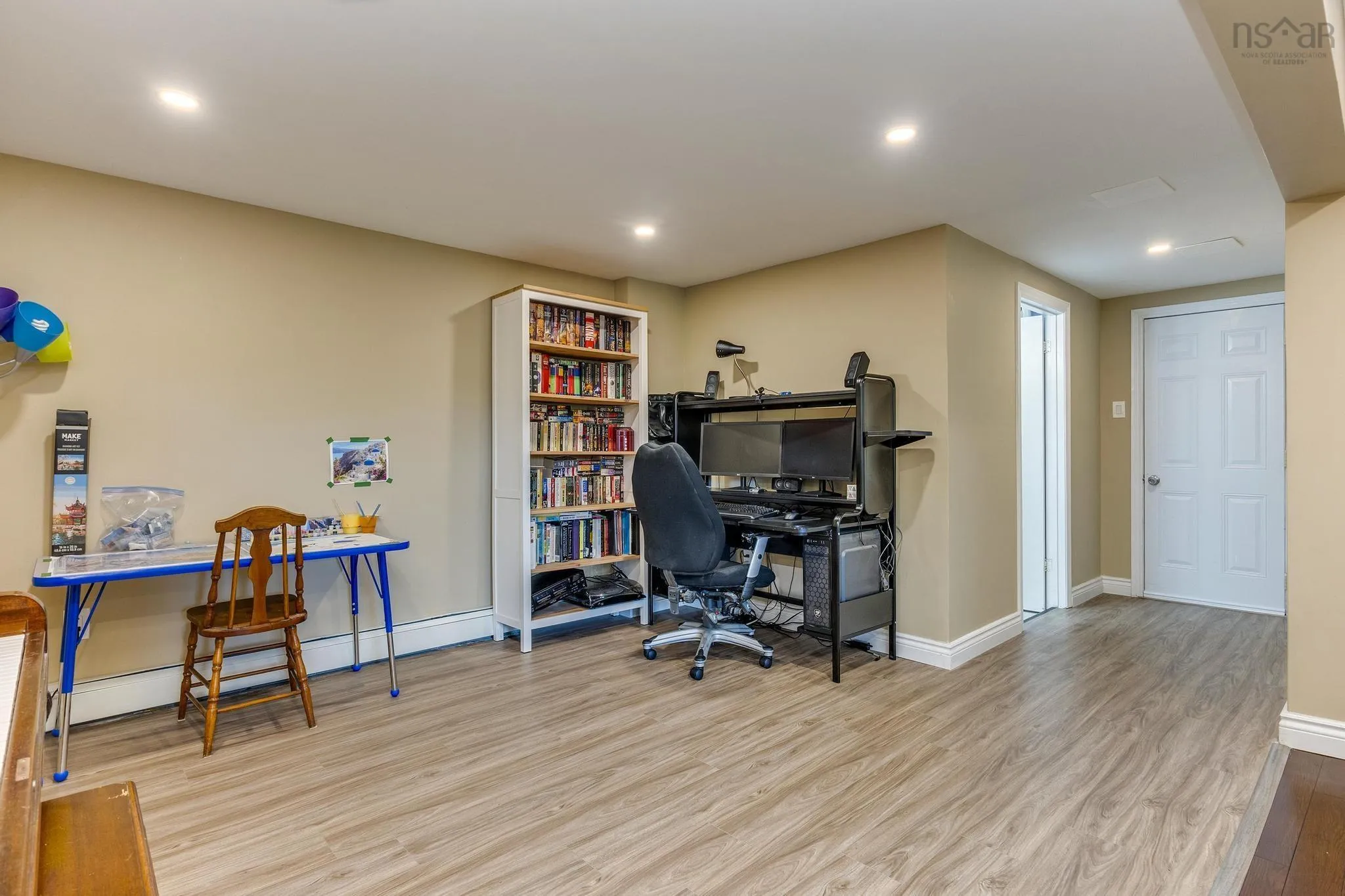 15 Judy Avenue, Lower Sackville, NS B4E 1A6, 4 Bedrooms Bedrooms, ,2 BathroomsBathrooms,Residential,For Sale,Judy Avenue,202518102