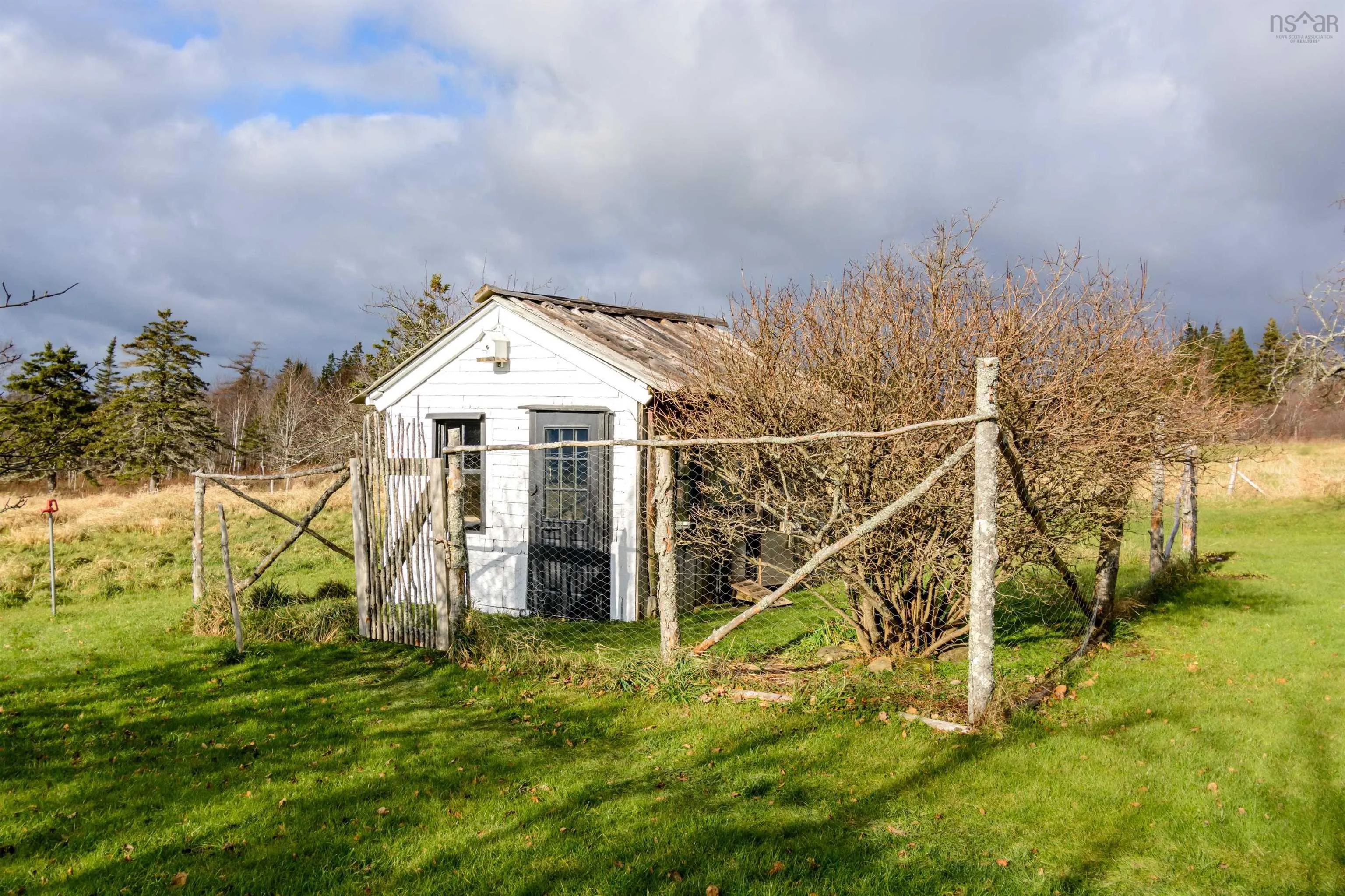2660 Loch Lomond Road, Enon, NS B1J 1W8, 4 Bedrooms Bedrooms, ,2 BathroomsBathrooms,Residential,For Sale,Loch Lomond,202512772