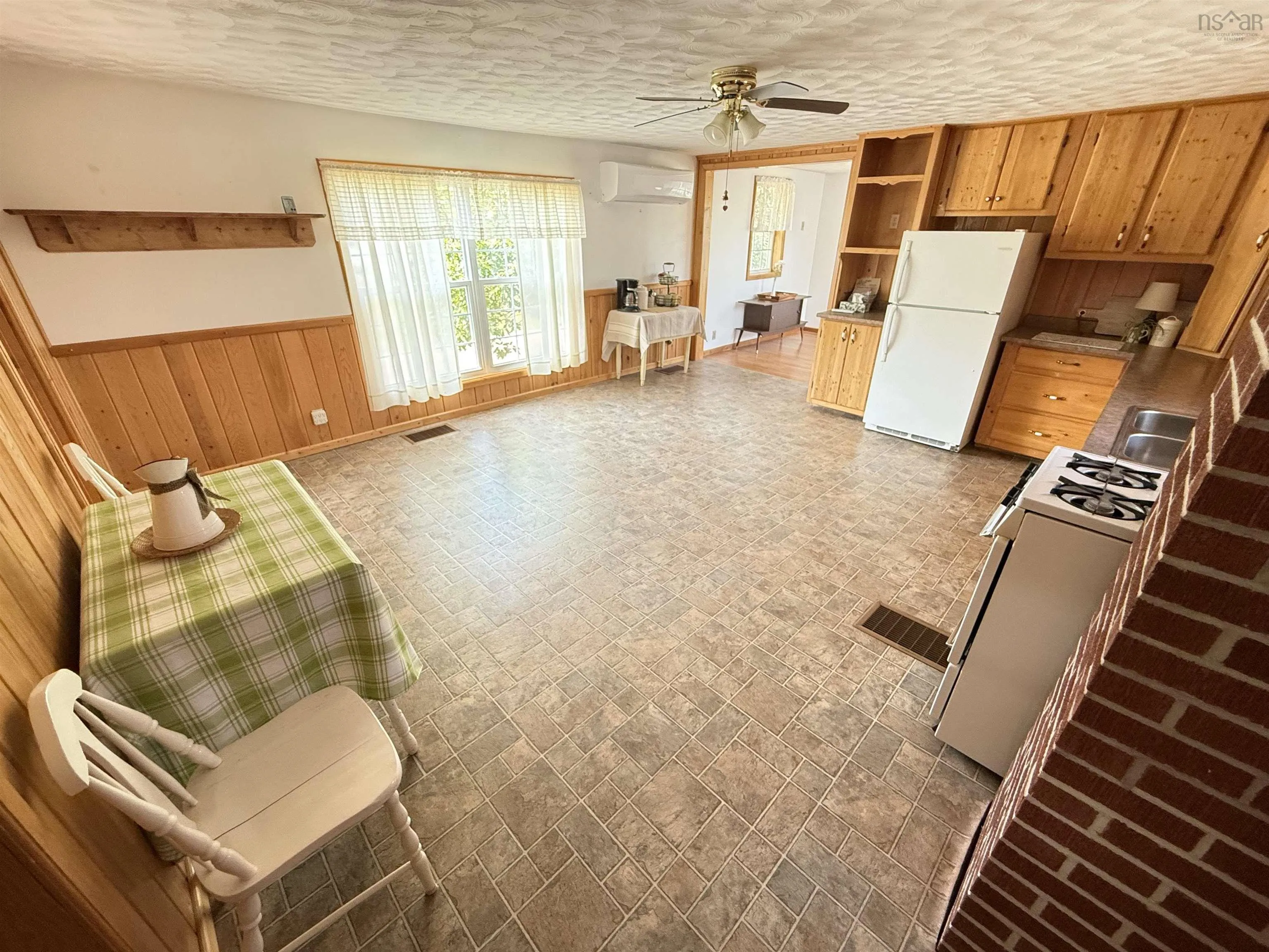2-5886 Highway 2, Bass River Ns B0m 1b0, 3 Bedrooms Bedrooms, ,1 BathroomBathrooms,Residential,For Sale,Highway 2,202509106