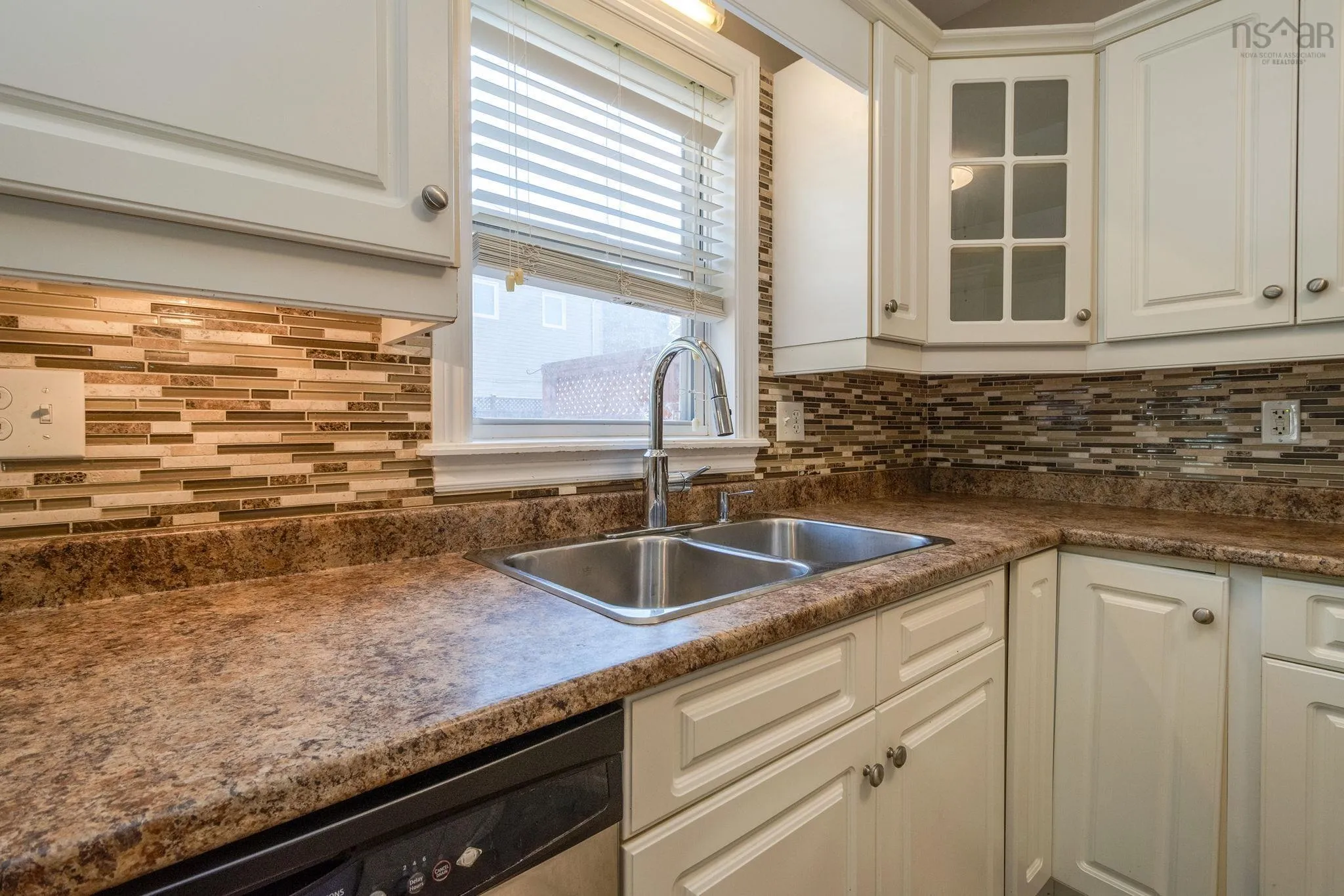 7 Collingwood Court, Dartmouth, NS B2W 0G4, 4 Bedrooms Bedrooms, ,3 BathroomsBathrooms,Residential,For Sale,Collingwood,202523176