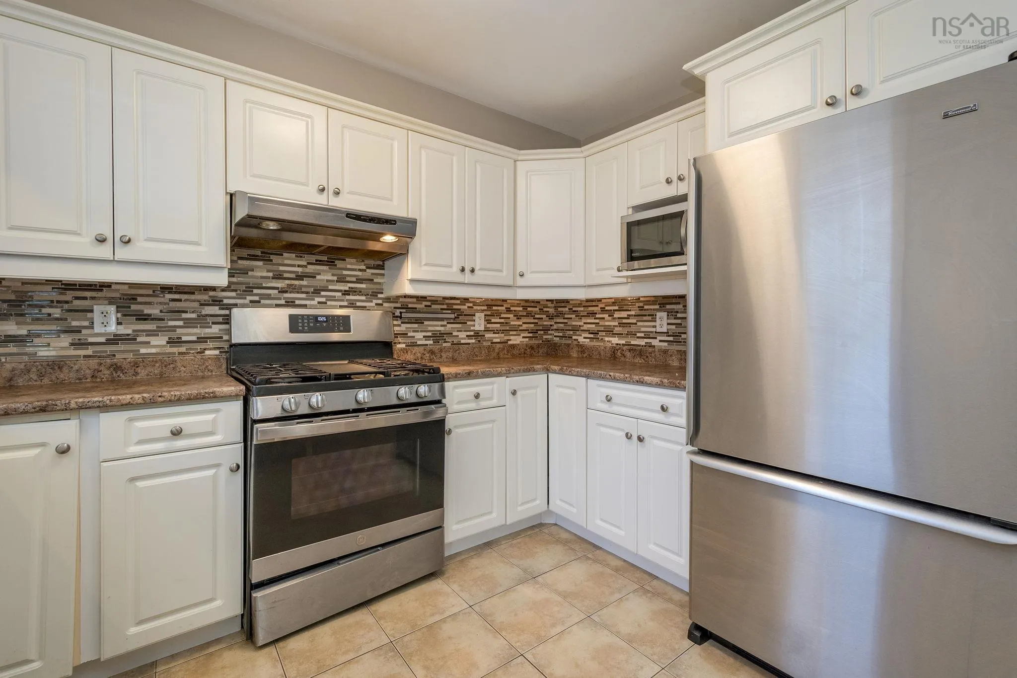 7 Collingwood Court, Dartmouth, NS B2W 0G4, 4 Bedrooms Bedrooms, ,3 BathroomsBathrooms,Residential,For Sale,Collingwood,202523176