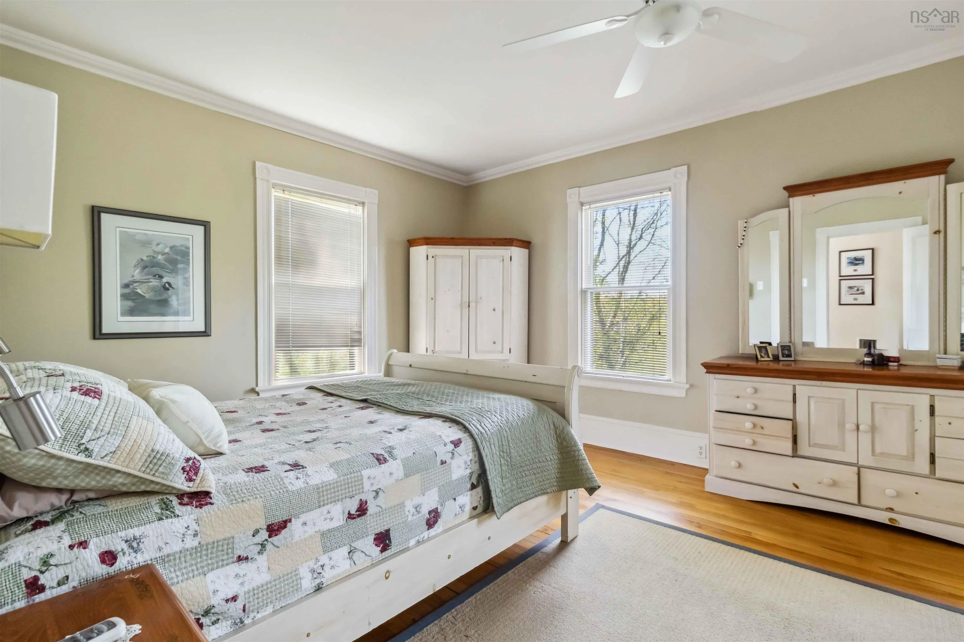 811 Lahave Street, Bridgewater, NS B4V 2V2, 3 Bedrooms Bedrooms, ,2 BathroomsBathrooms,Residential,For Sale,Lahave,202511244