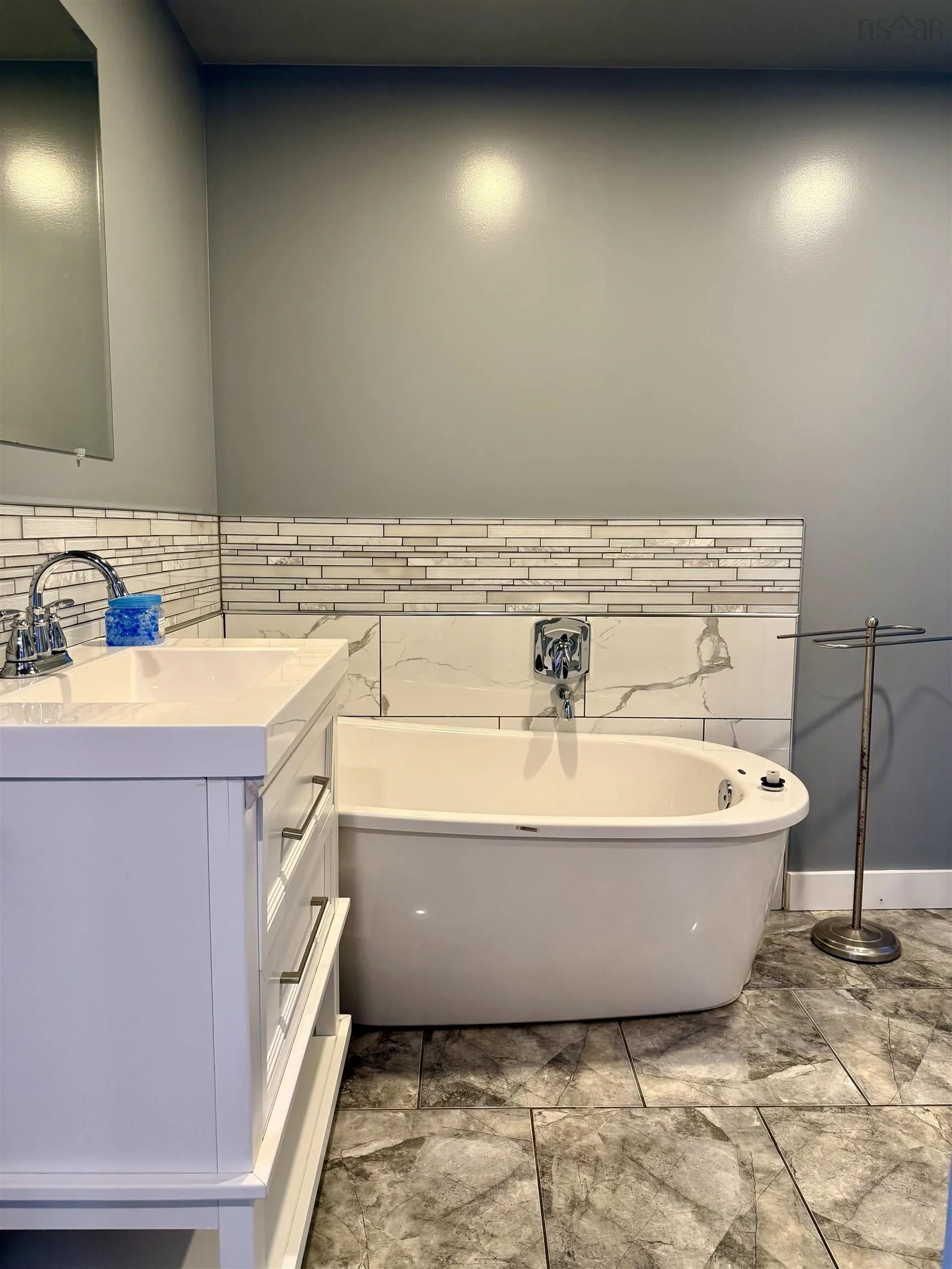 153 Shore Road, Birchtown Ns B0t 1w0, 2 Bedrooms Bedrooms, ,1 BathroomBathrooms,Residential,For Sale,Shore,202510324