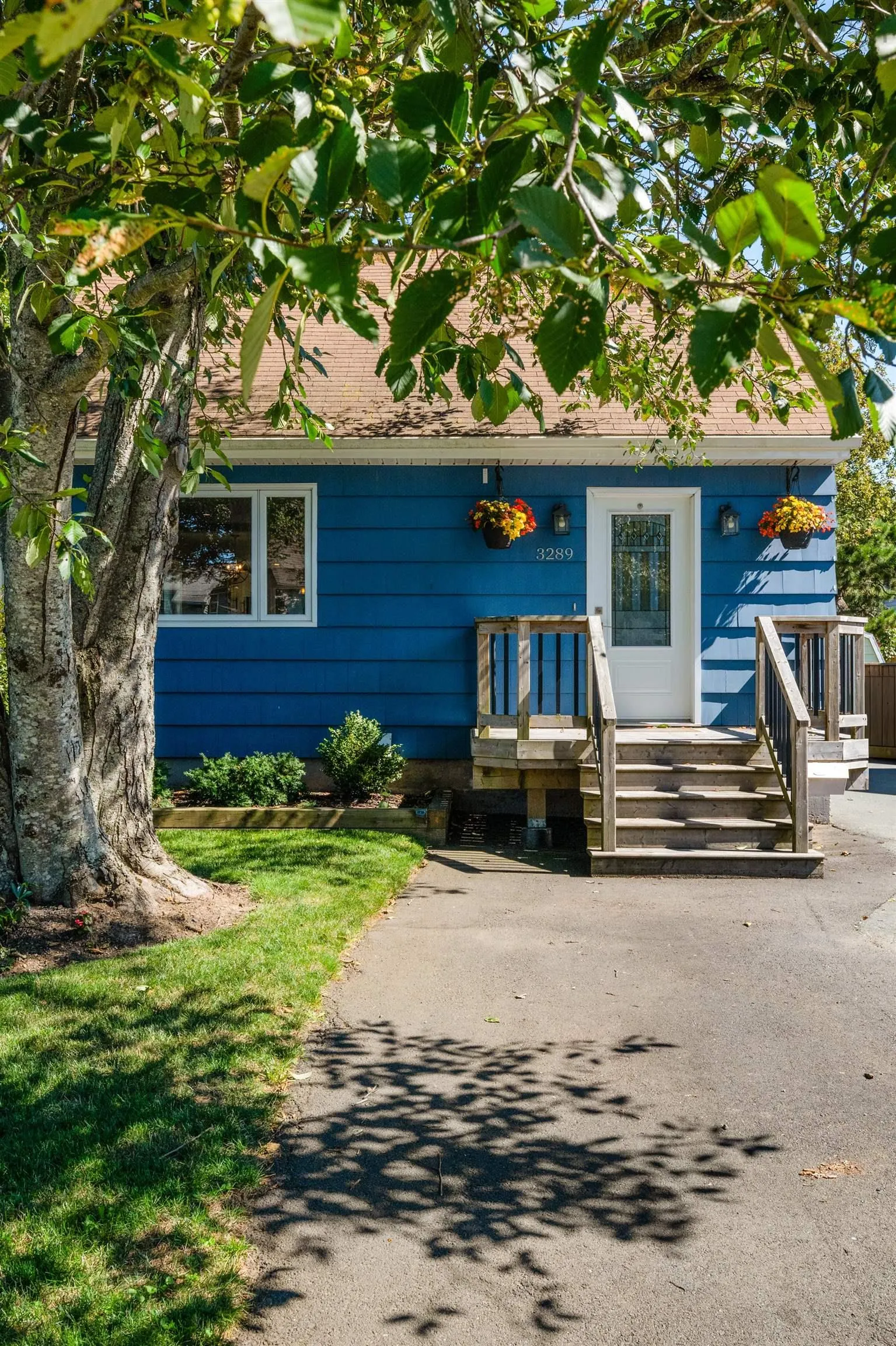3289 Micmac Street, Halifax, NS B3L 3W6, 4 Bedrooms Bedrooms, ,2 BathroomsBathrooms,Residential,For Sale,Micmac,202523319