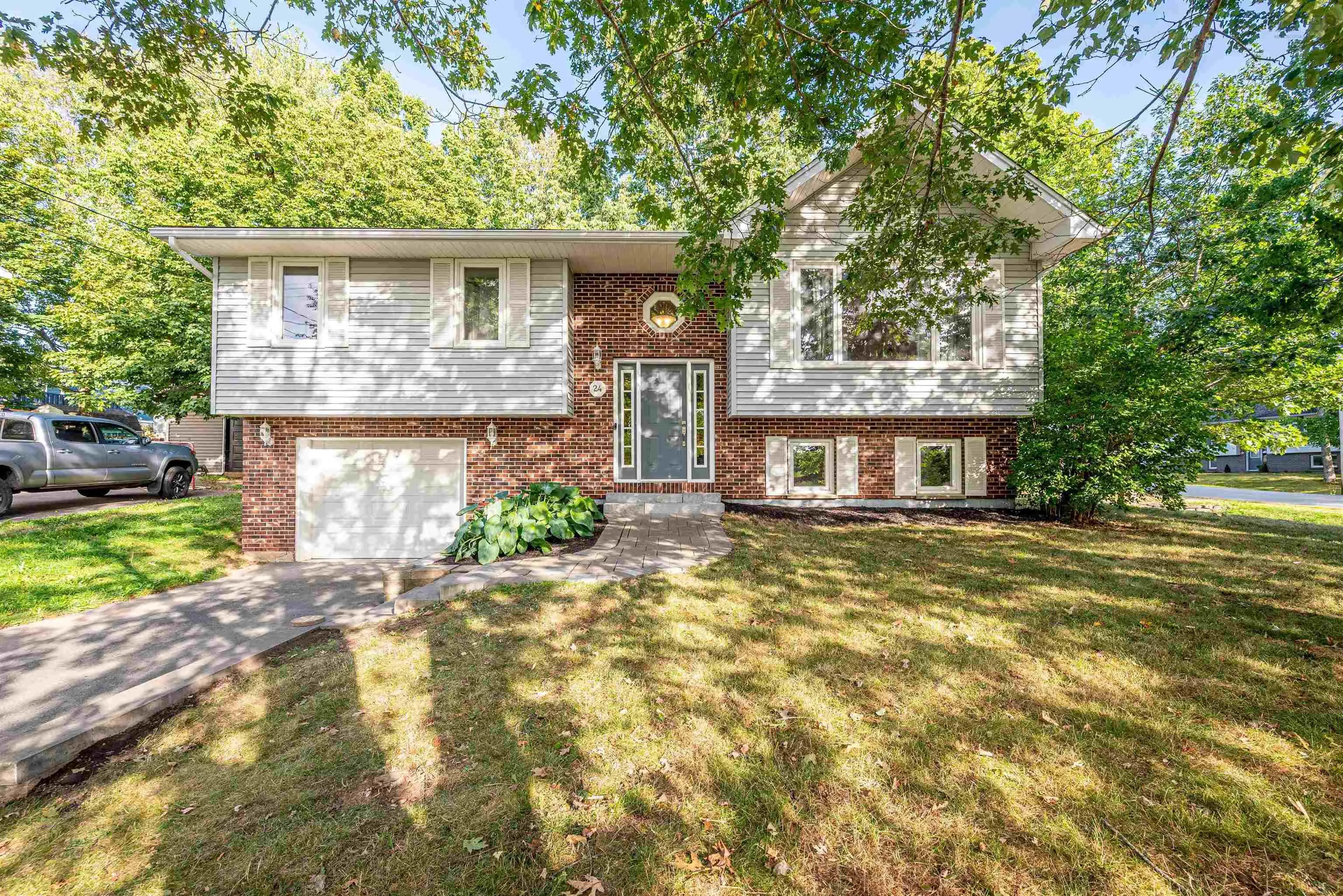 24 Aylward Road, Falmouth, NS B0P 1P0, 4 Bedrooms Bedrooms, ,2 BathroomsBathrooms,Residential,For Sale,Aylward,202522440