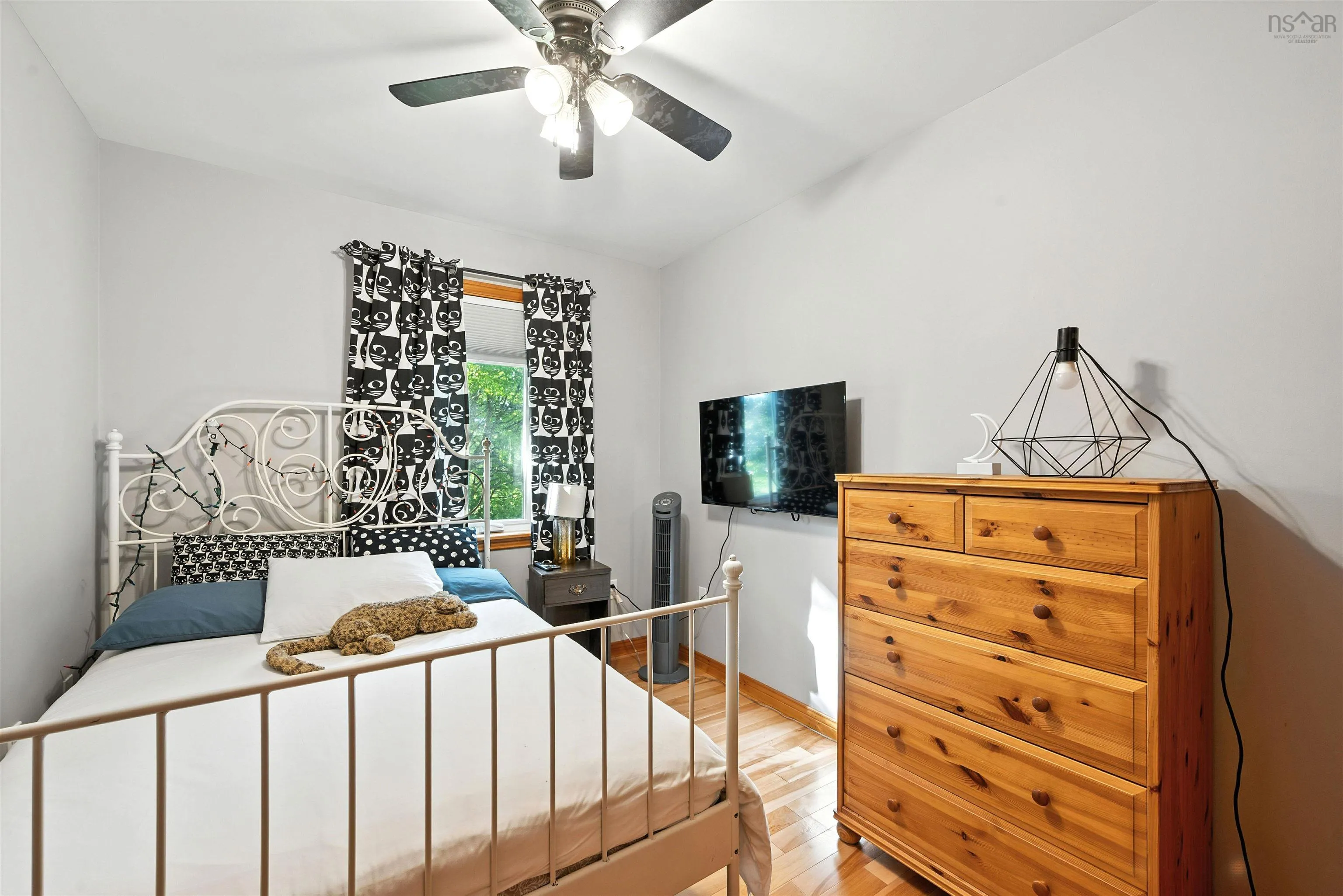 24 Aylward Road, Falmouth, NS B0P 1P0, 4 Bedrooms Bedrooms, ,2 BathroomsBathrooms,Residential,For Sale,Aylward,202522440