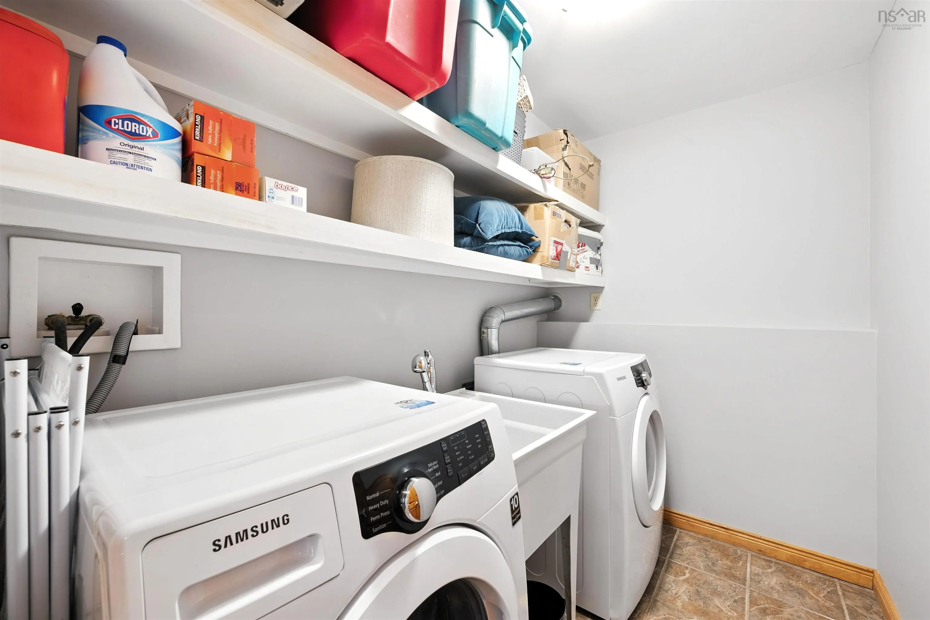 24 Aylward Road, Falmouth, NS B0P 1P0, 4 Bedrooms Bedrooms, ,2 BathroomsBathrooms,Residential,For Sale,Aylward,202522440