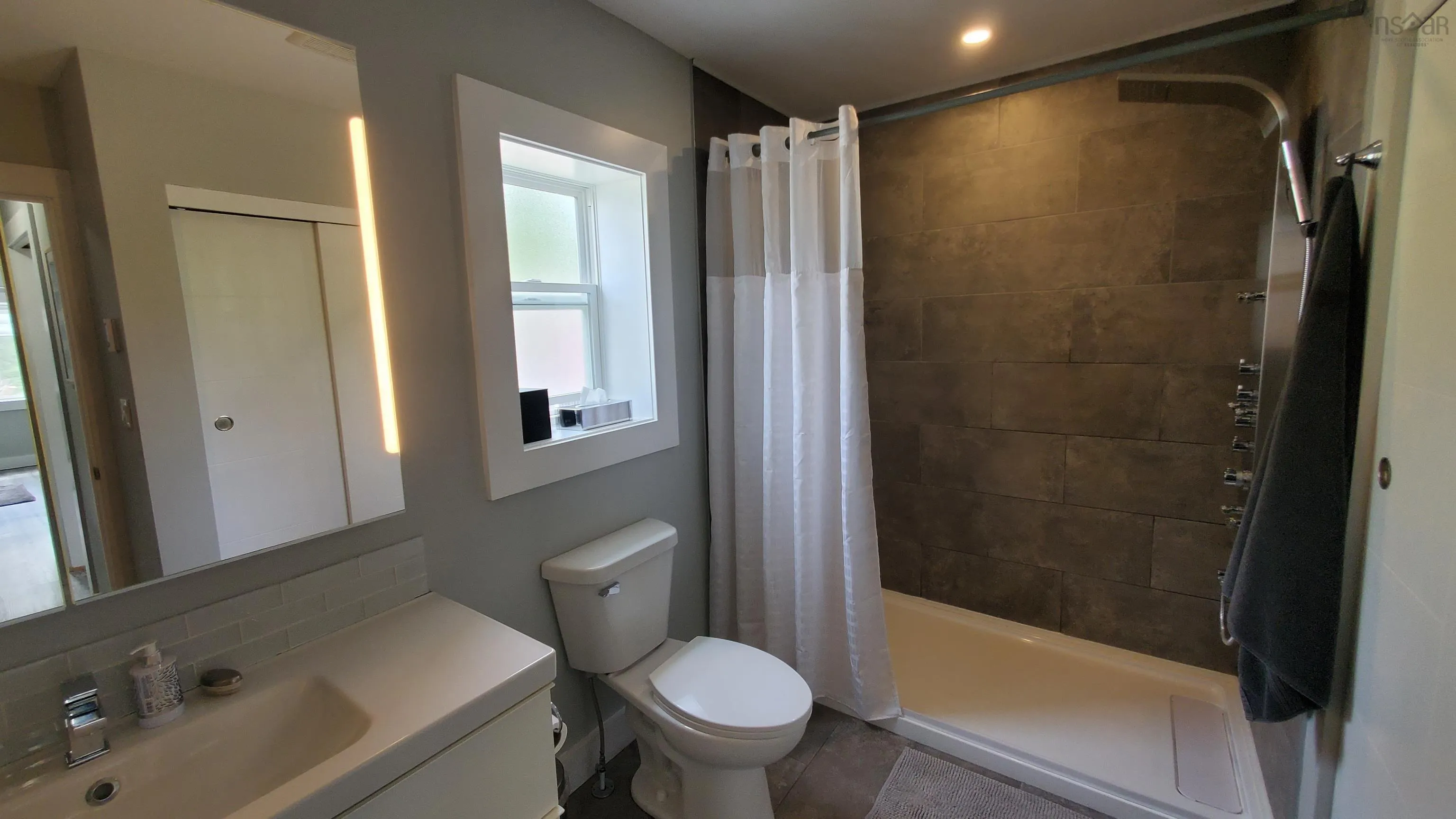 498 Fox Point Road, Fox River, NS B0M 1S0, 2 Bedrooms Bedrooms, ,1 BathroomBathrooms,Residential,For Sale,Fox Point,202517700