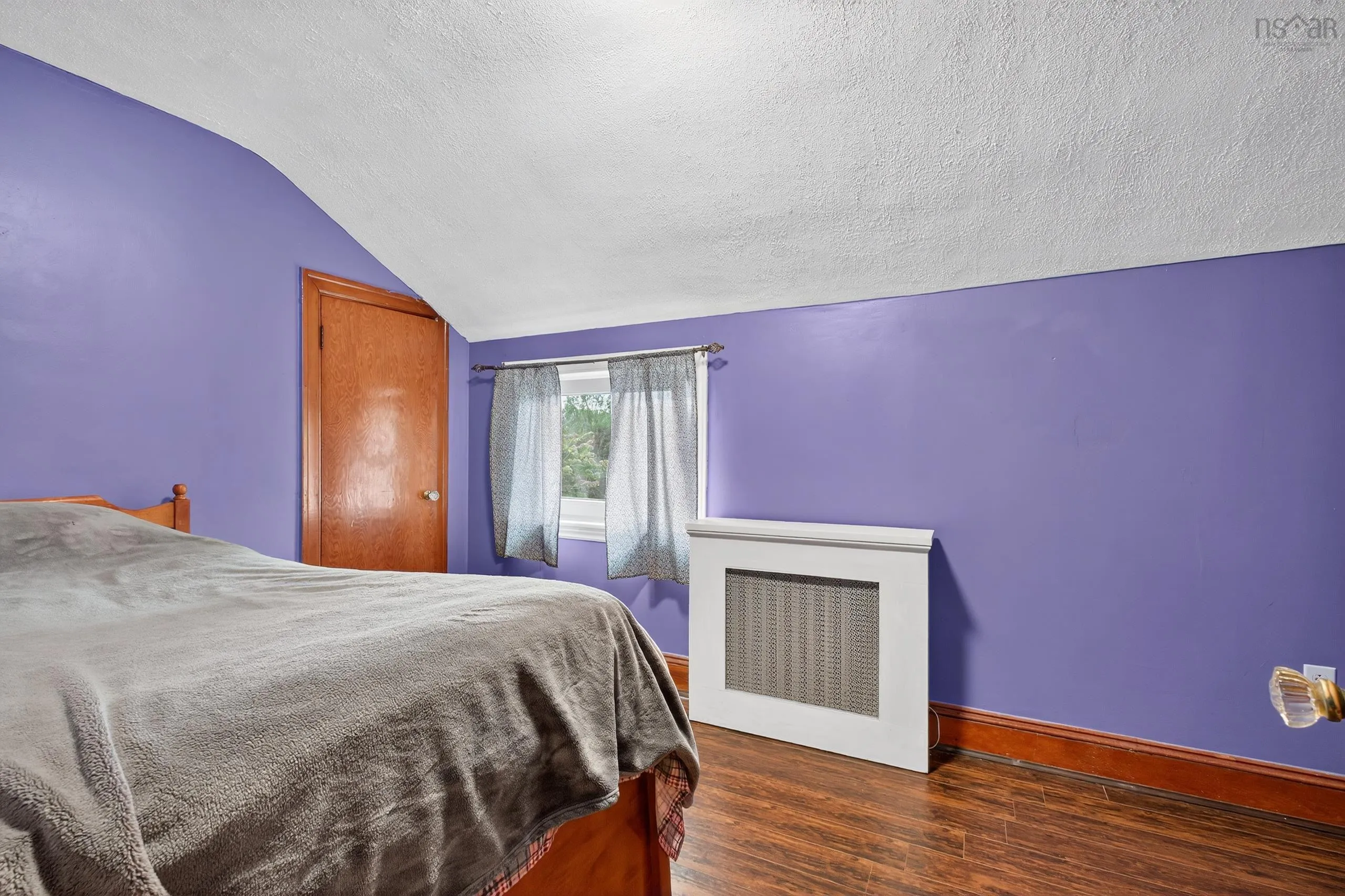 13 View Street, Sydney Mines, NS B1V 1G9, 3 Bedrooms Bedrooms, ,3 BathroomsBathrooms,Residential,For Sale,View,202520247