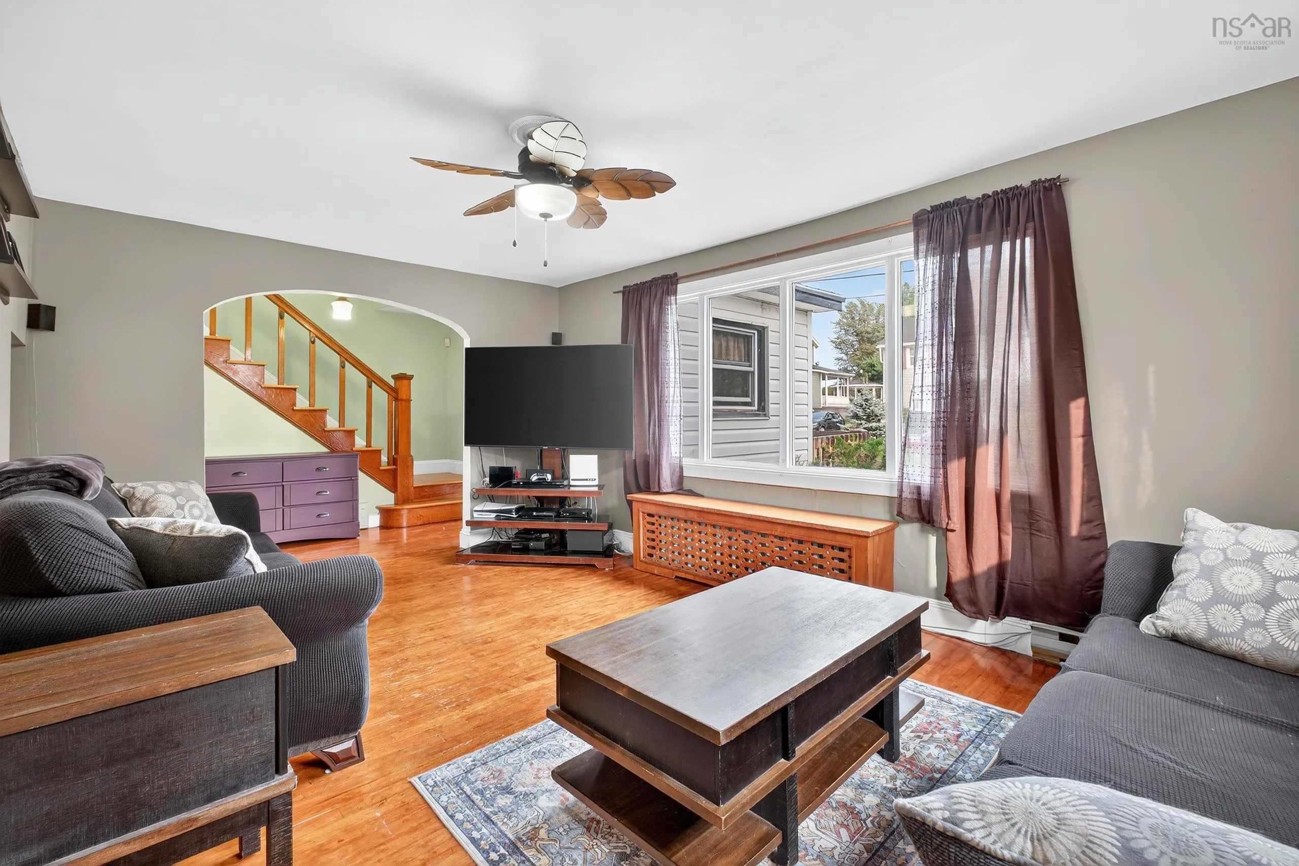 13 View Street, Sydney Mines, NS B1V 1G9, 3 Bedrooms Bedrooms, ,3 BathroomsBathrooms,Residential,For Sale,View,202520247
