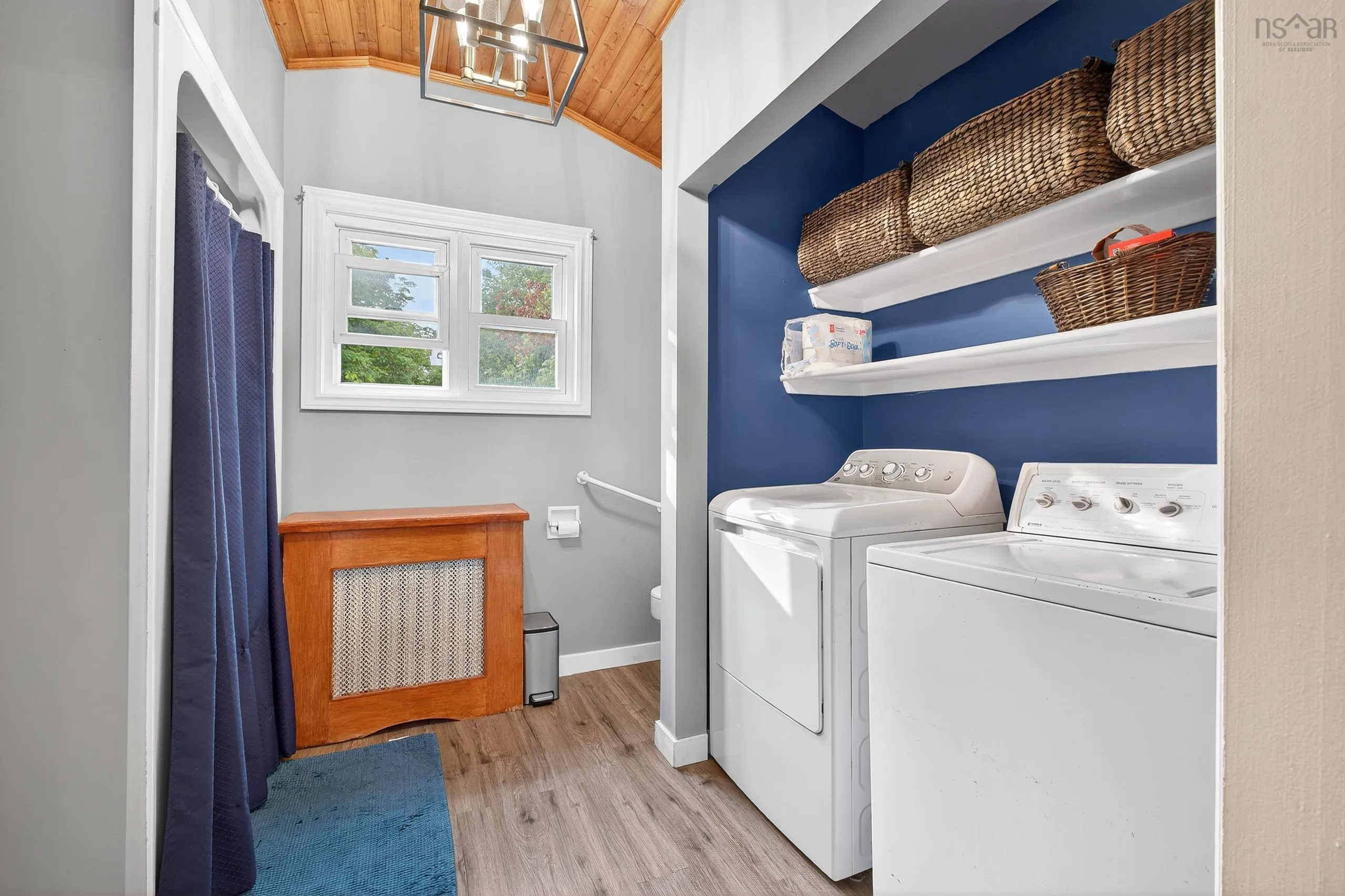 13 View Street, Sydney Mines, NS B1V 1G9, 3 Bedrooms Bedrooms, ,3 BathroomsBathrooms,Residential,For Sale,View,202520247