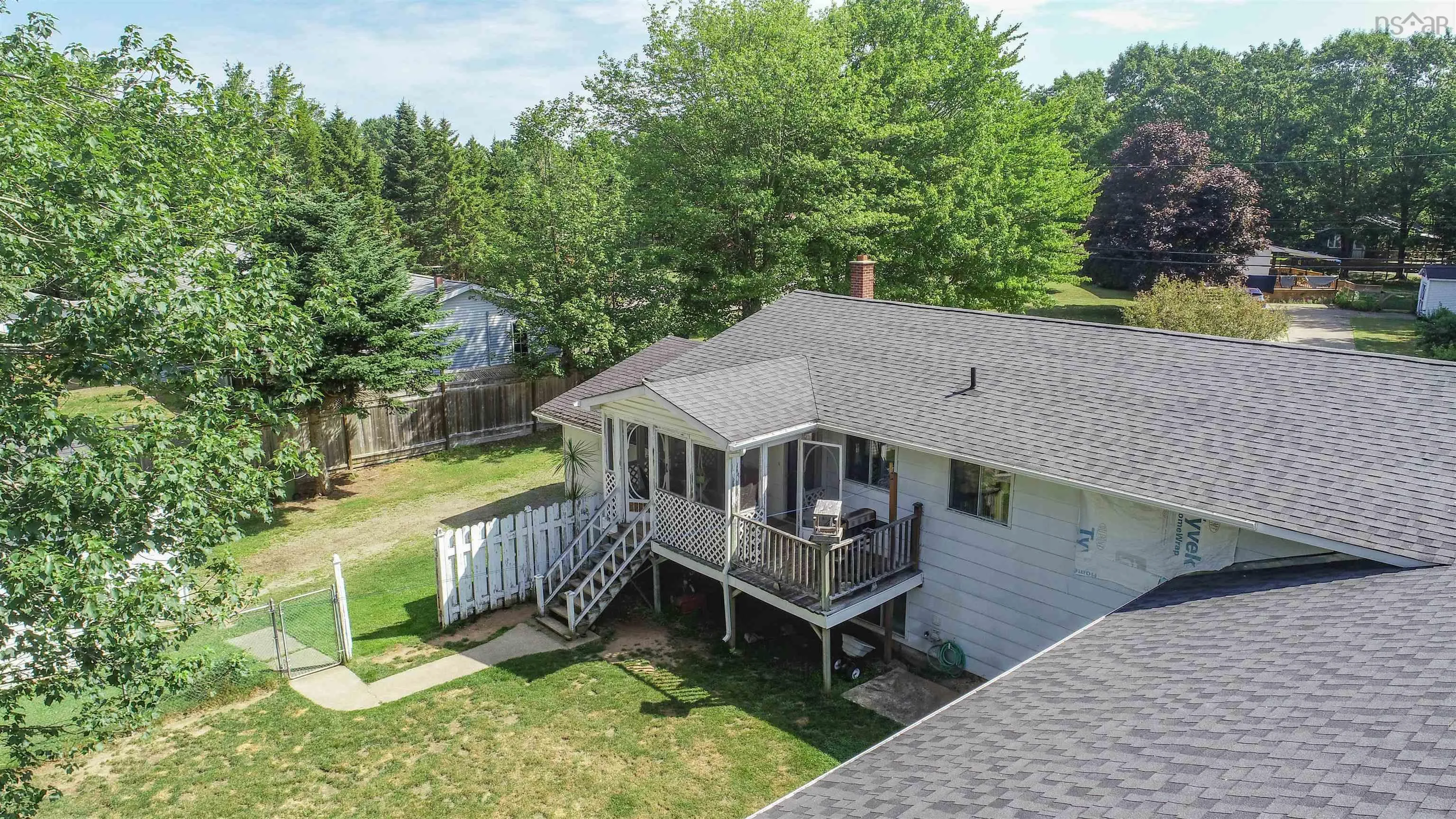 1353 Pinecrest Drive, Coldbrook, NS B0P 1J0, 6 Bedrooms Bedrooms, ,2 BathroomsBathrooms,Residential,For Sale,Pinecrest Drive,202518668