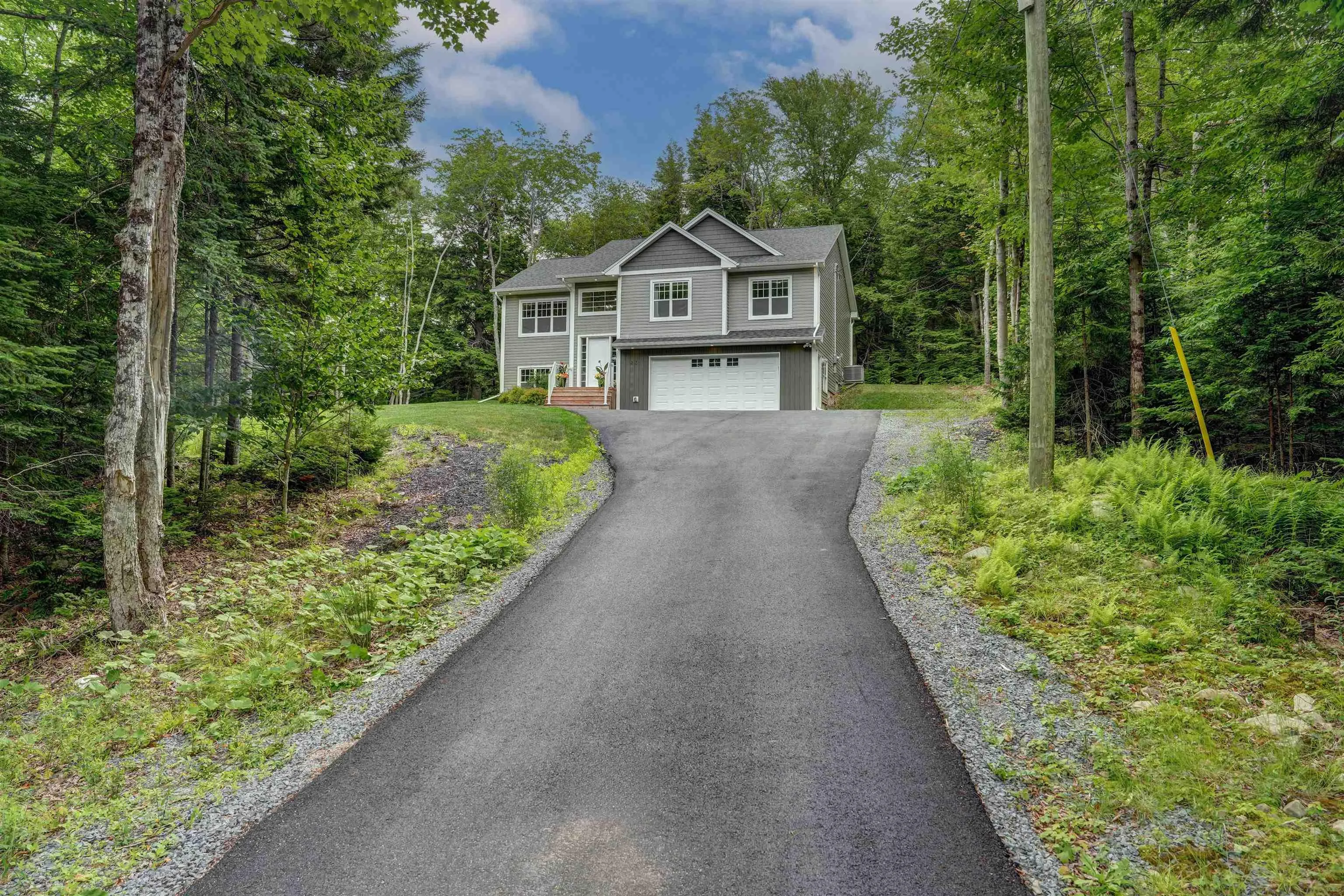 83 Talisman Drive, Fall River, NS B2T 1E8, 4 Bedrooms Bedrooms, ,3 BathroomsBathrooms,Residential,For Sale,Talisman,202517567