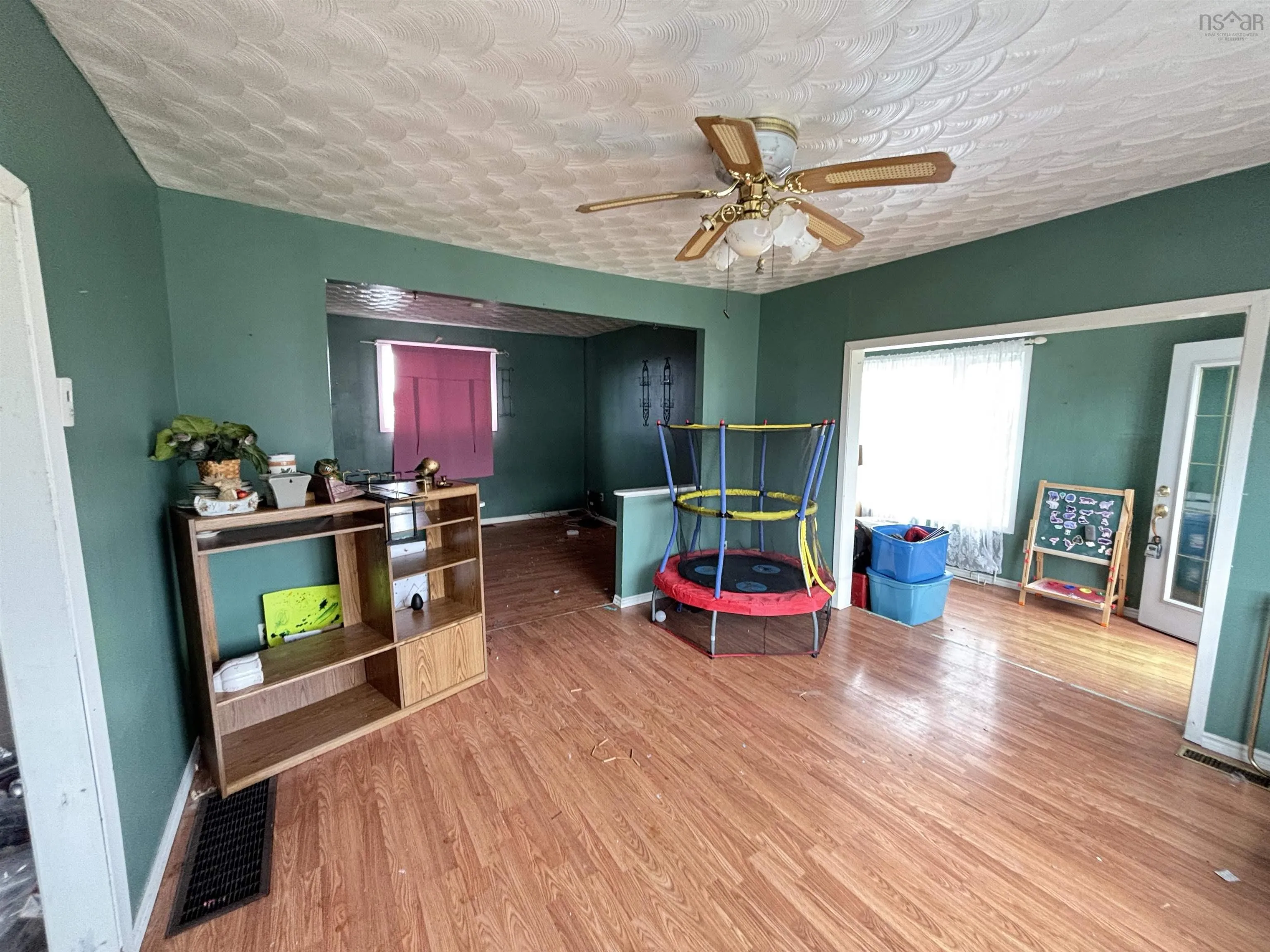 7 One B Road, Glace Bay, NS B1A 4P9, 1 Bedroom Bedrooms, ,1 BathroomBathrooms,Residential,For Sale,One B,202523274