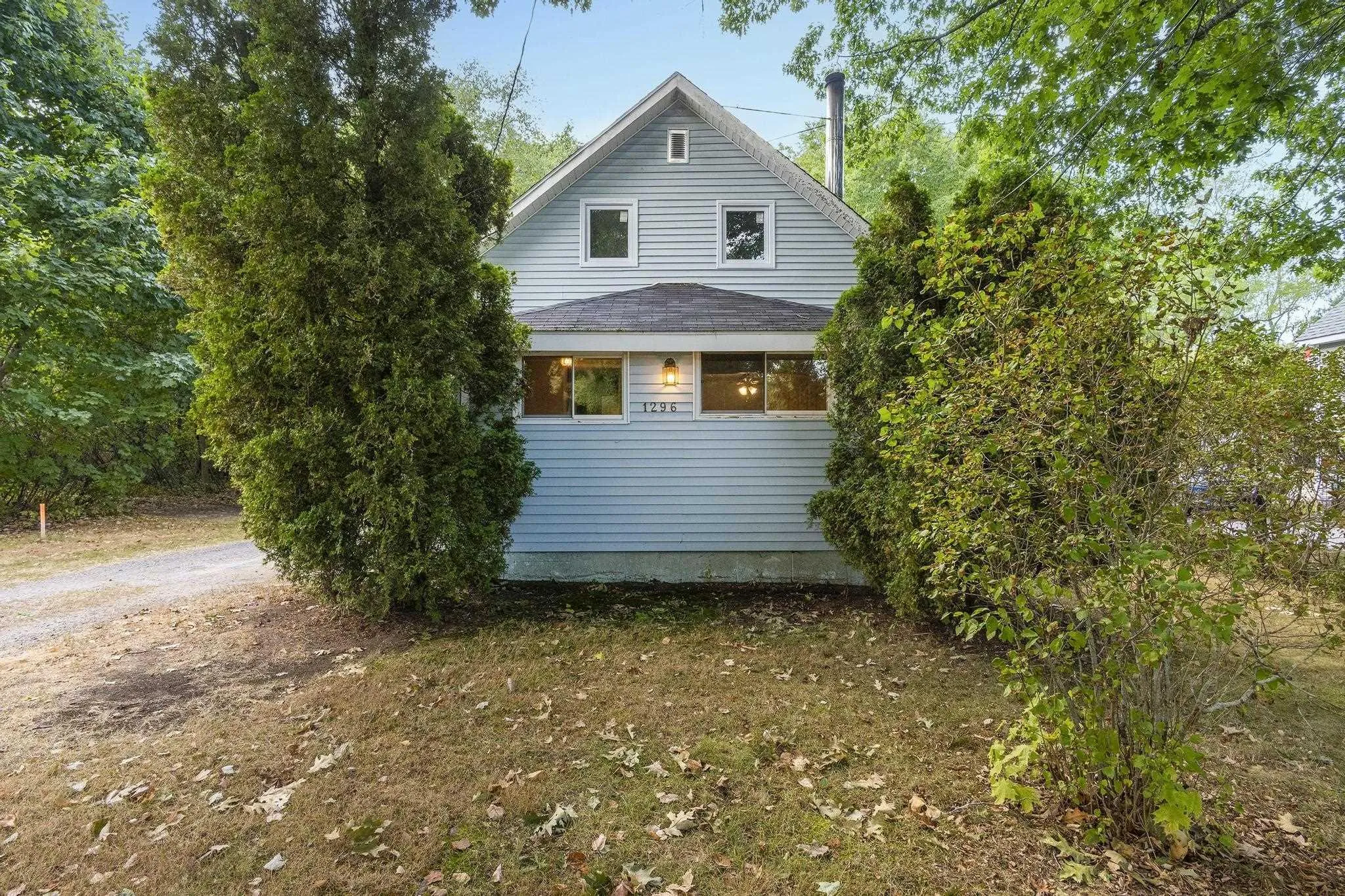 1296 Mill Street, Waterville, NS B0P 1V0, 3 Bedrooms Bedrooms, ,1 BathroomBathrooms,Residential,For Sale,Mill,202521787