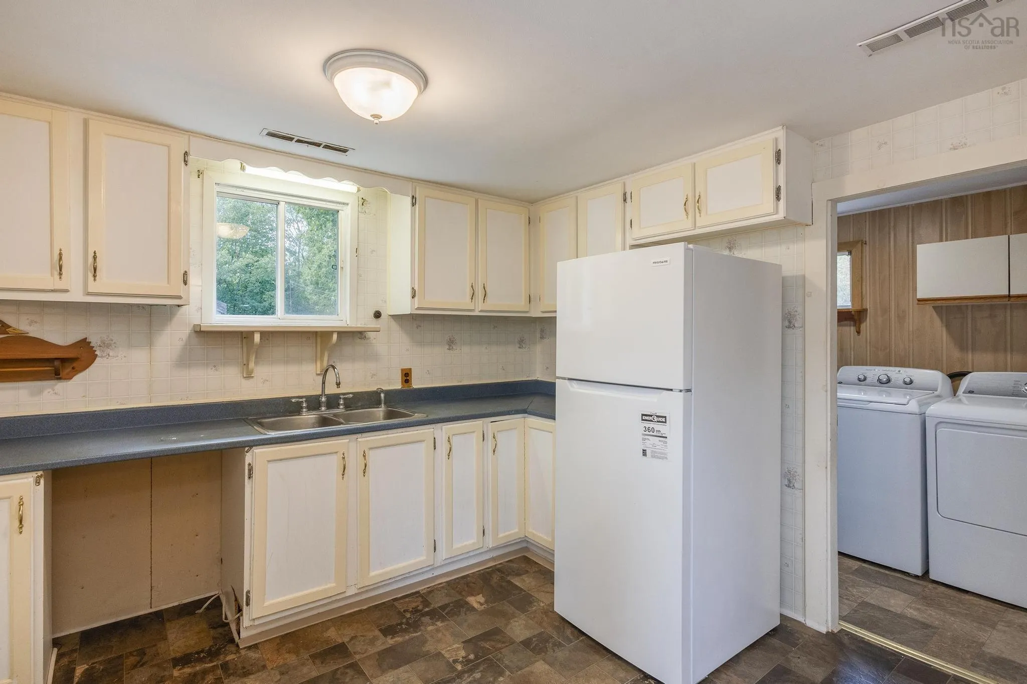 1296 Mill Street, Waterville, NS B0P 1V0, 3 Bedrooms Bedrooms, ,1 BathroomBathrooms,Residential,For Sale,Mill,202521787
