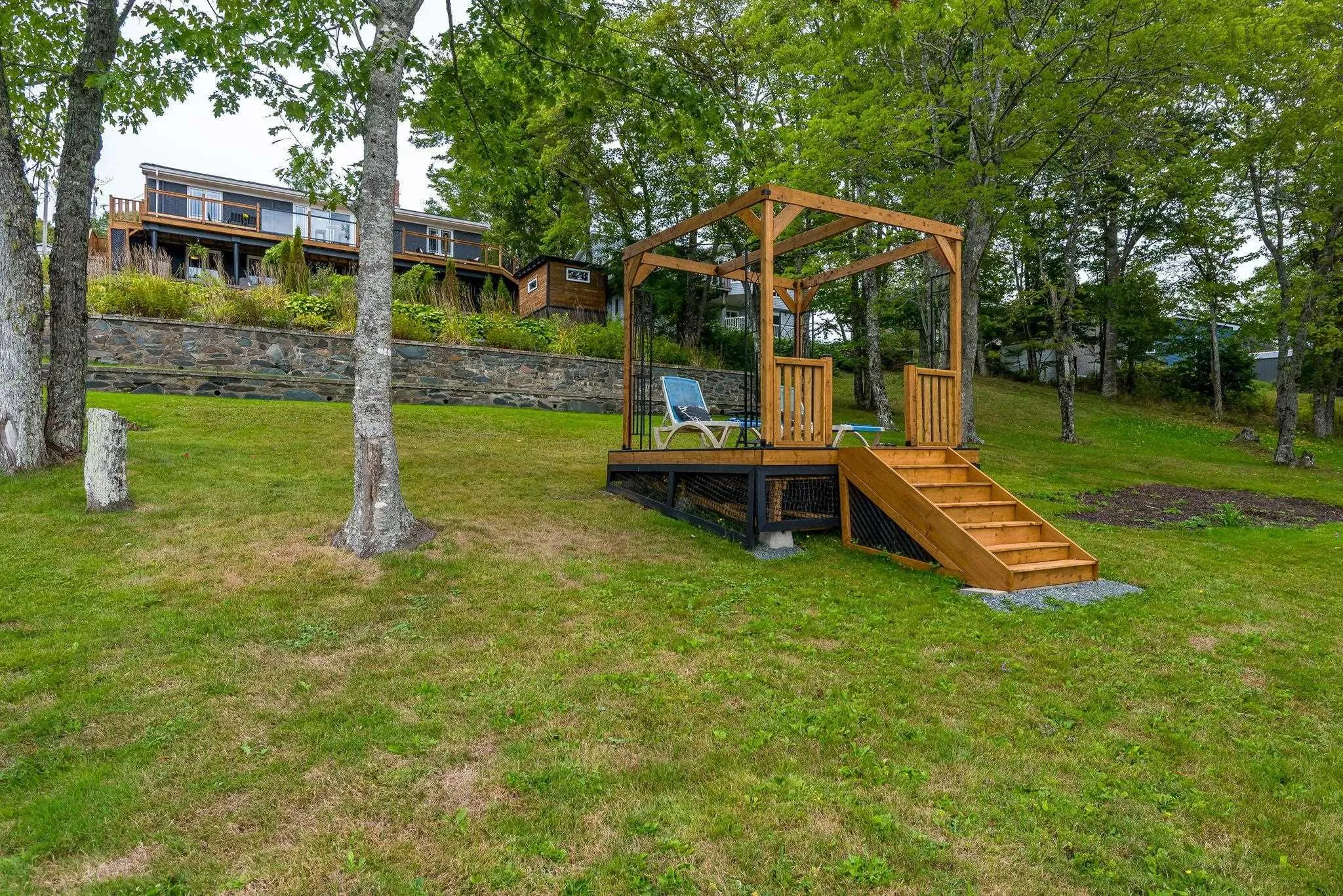 565 Lakeview Avenue, Middle Sackville, NS B4E 3B8, 4 Bedrooms Bedrooms, ,2 BathroomsBathrooms,Residential,For Sale,Lakeview,202523070