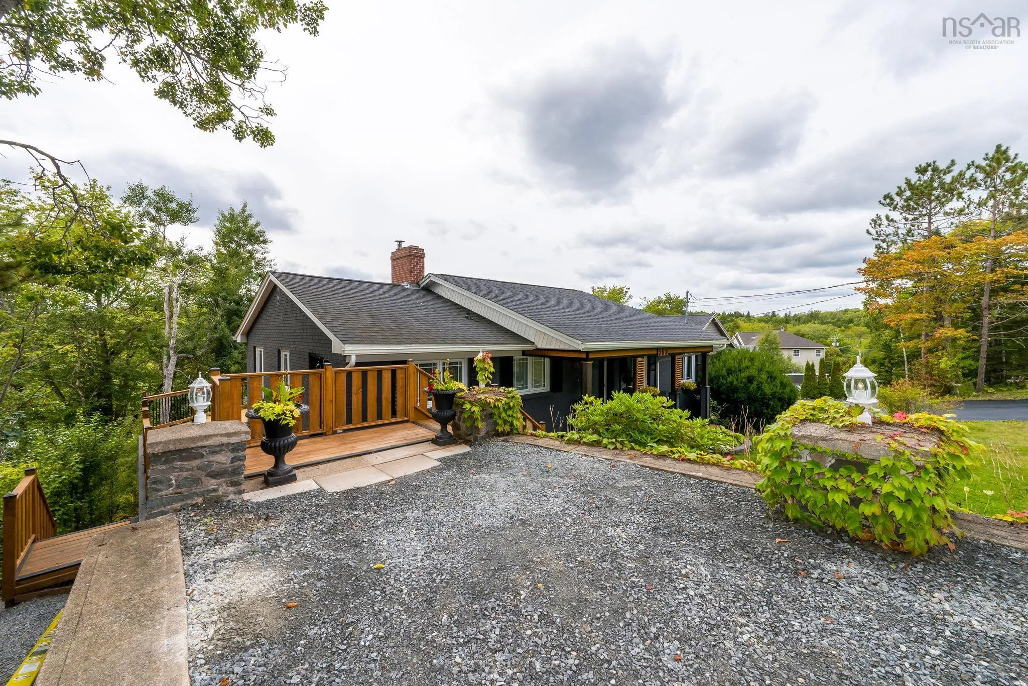 565 Lakeview Avenue, Middle Sackville, NS B4E 3B8, 4 Bedrooms Bedrooms, ,2 BathroomsBathrooms,Residential,For Sale,Lakeview,202523070
