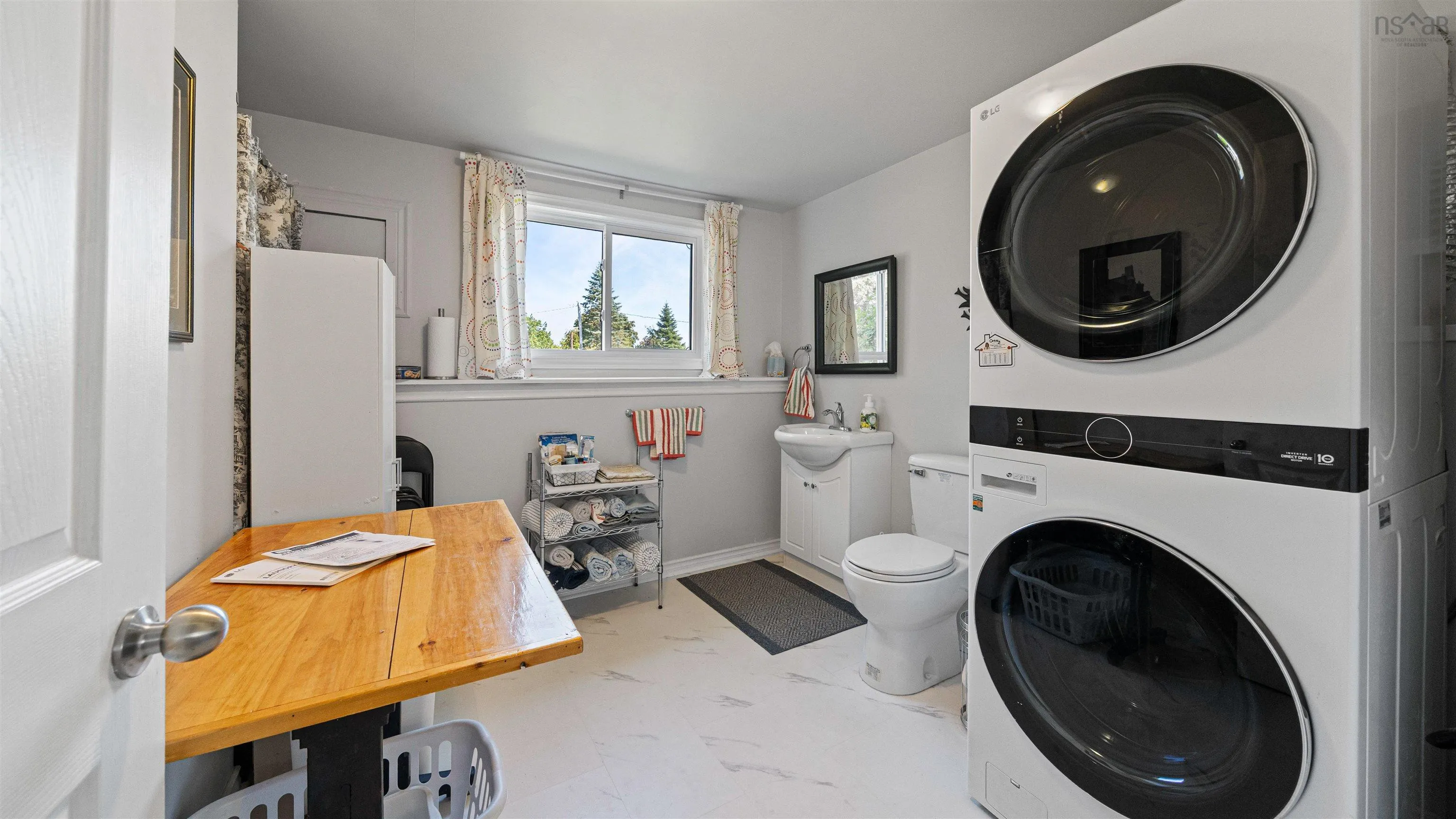5 Green Lane, Falmouth, NS B0P 1L0, 4 Bedrooms Bedrooms, ,2 BathroomsBathrooms,Residential,For Sale,Green,202522708