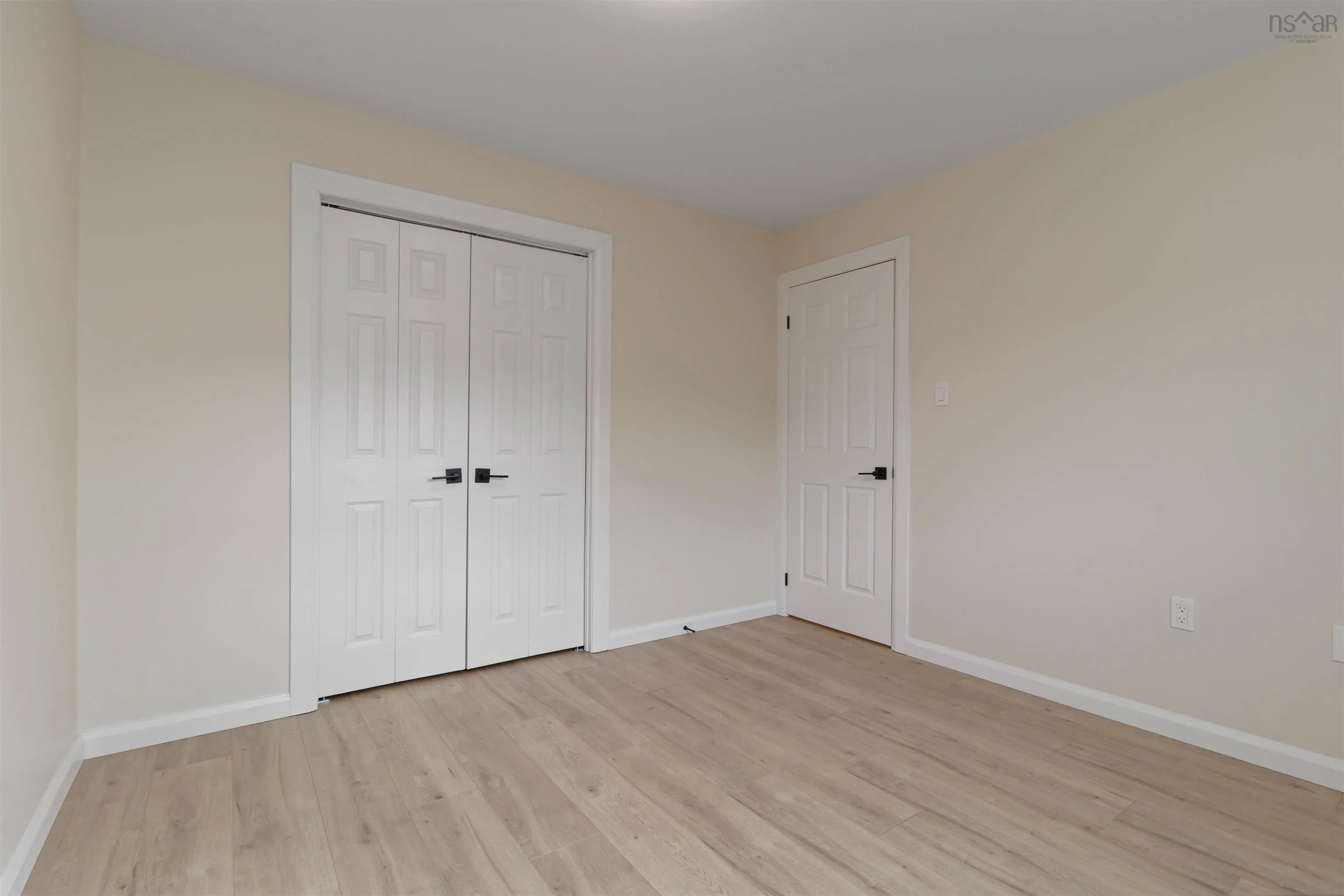 6266 Liverpool Street, Halifax Ns B3l 1x8, 3 Bedrooms Bedrooms, ,2 BathroomsBathrooms,Residential,For Sale,Liverpool,202510254