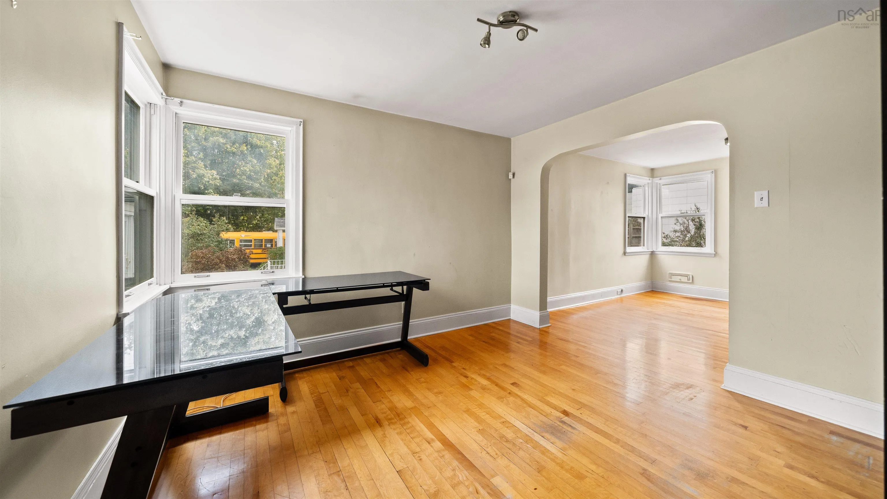 7038 Pearson Drive, Halifax, NS B3L 2K8, 3 Bedrooms Bedrooms, ,3 BathroomsBathrooms,Residential,For Sale,Pearson,202525567