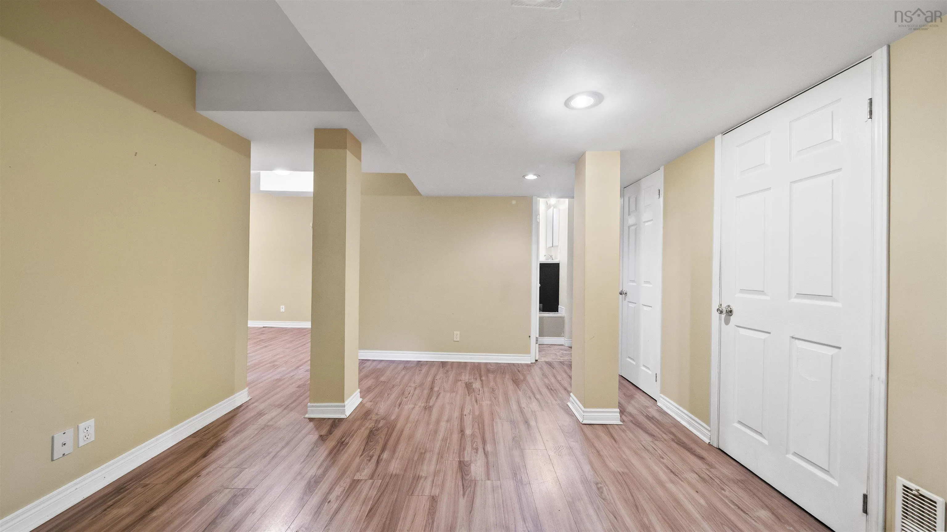 7038 Pearson Drive, Halifax, NS B3L 2K8, 3 Bedrooms Bedrooms, ,3 BathroomsBathrooms,Residential,For Sale,Pearson,202525567