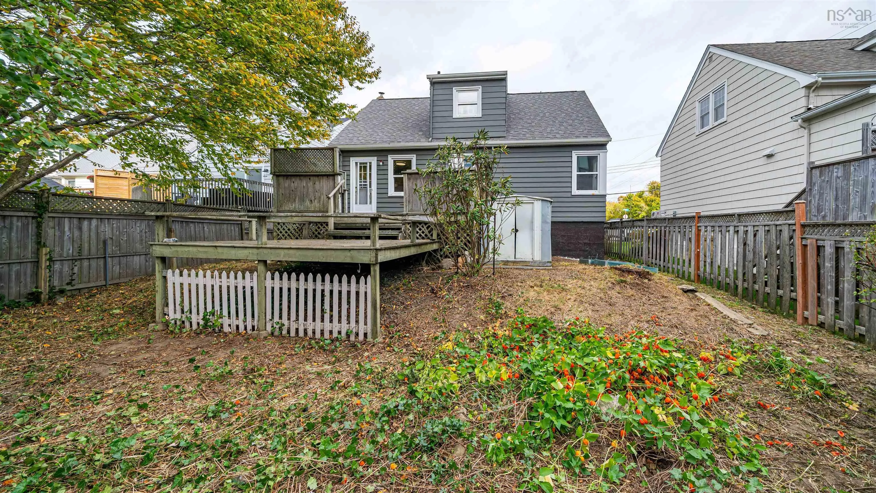 7038 Pearson Drive, Halifax, NS B3L 2K8, 3 Bedrooms Bedrooms, ,3 BathroomsBathrooms,Residential,For Sale,Pearson,202525567